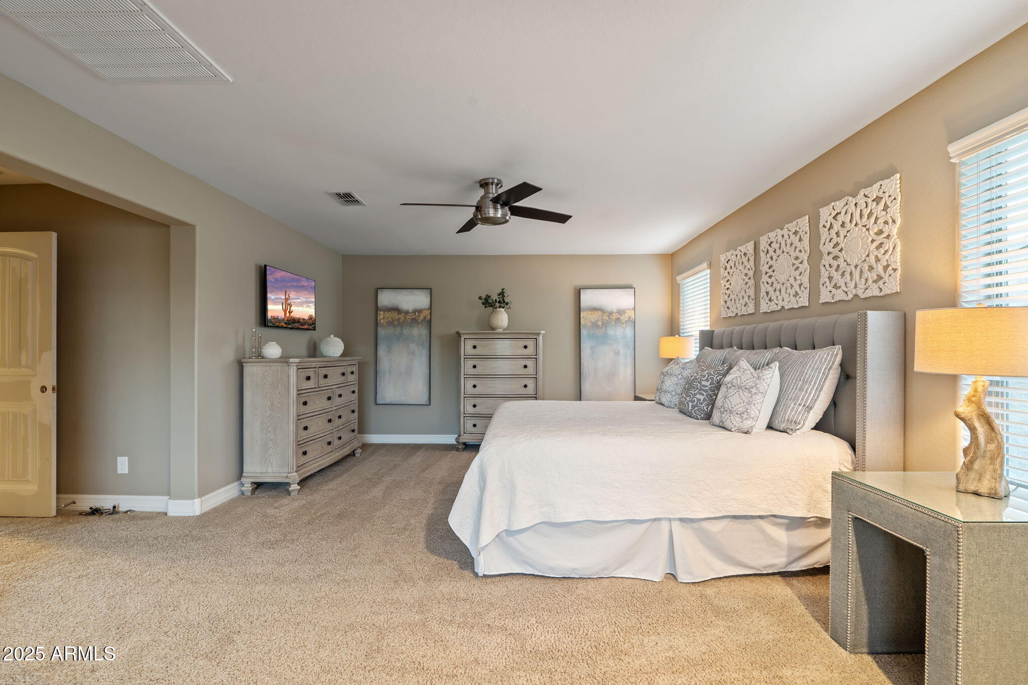 4901 S JOSHUA TREE Lane