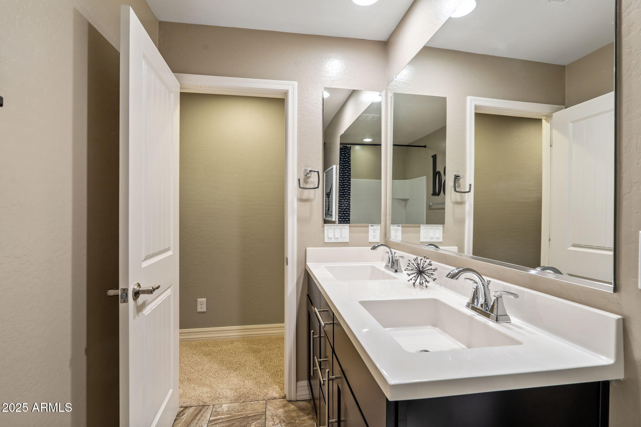 4901 S JOSHUA TREE Lane