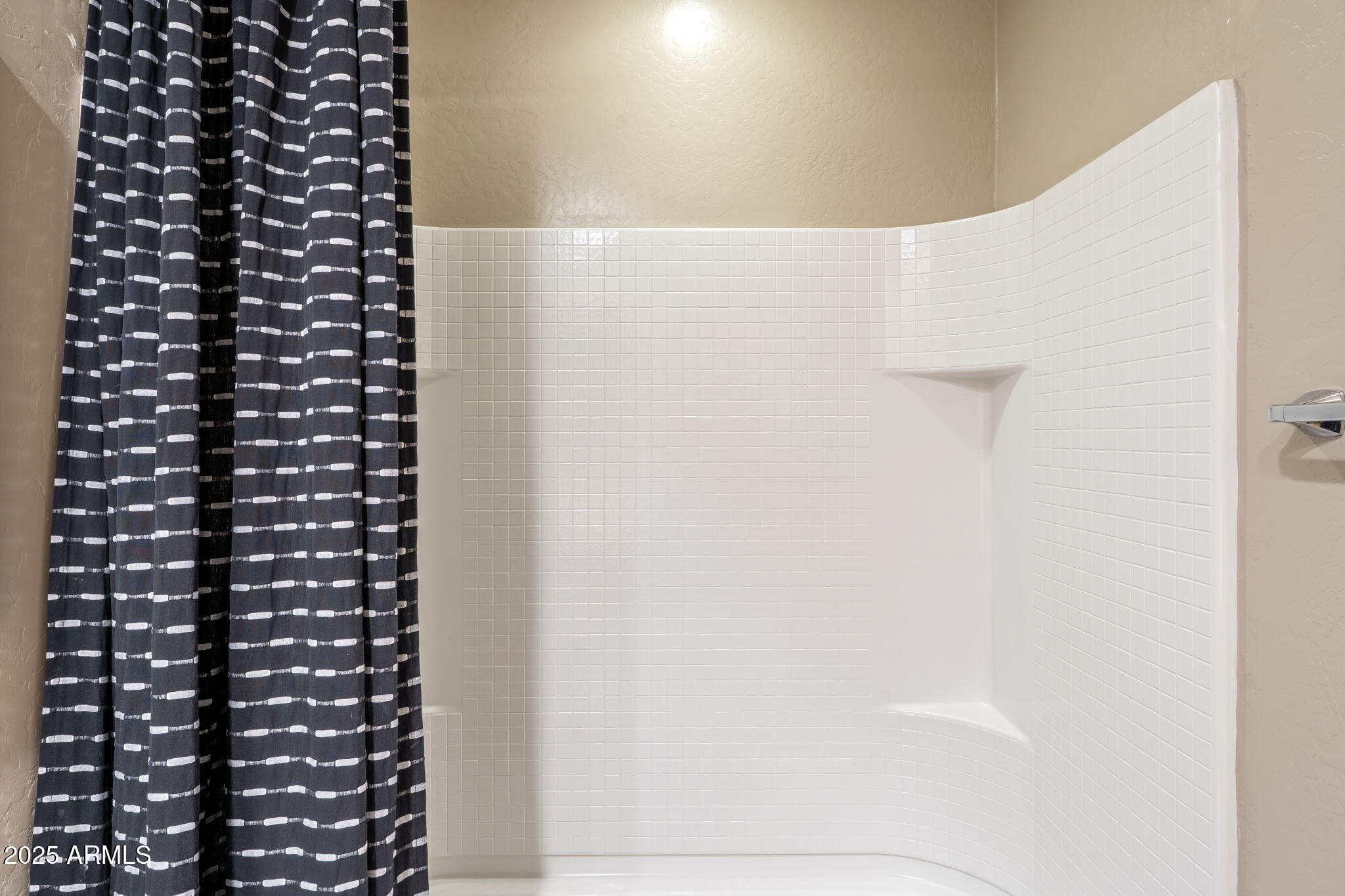 4901 S JOSHUA TREE Lane