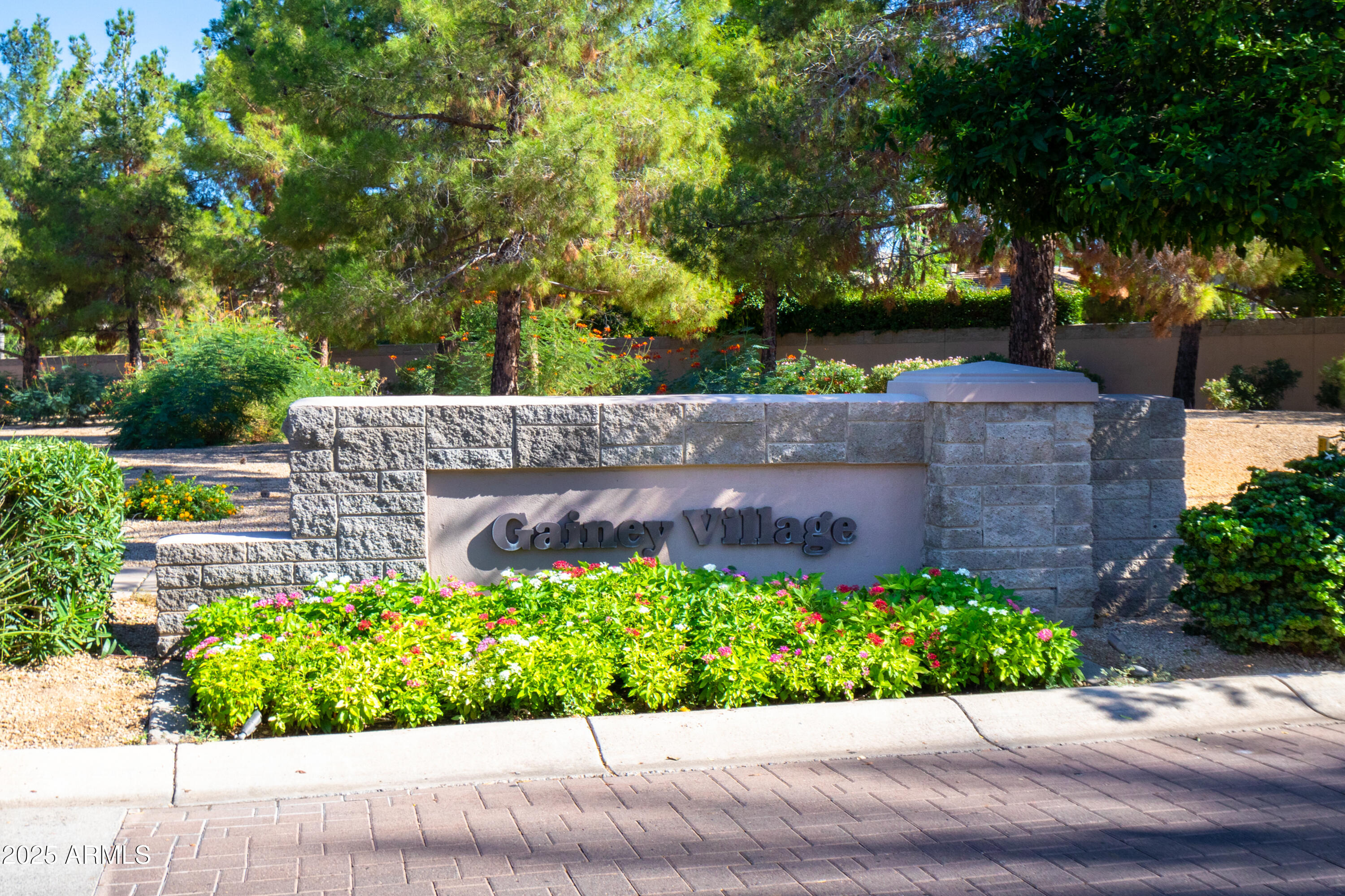 7487 E SUNNYVALE Drive