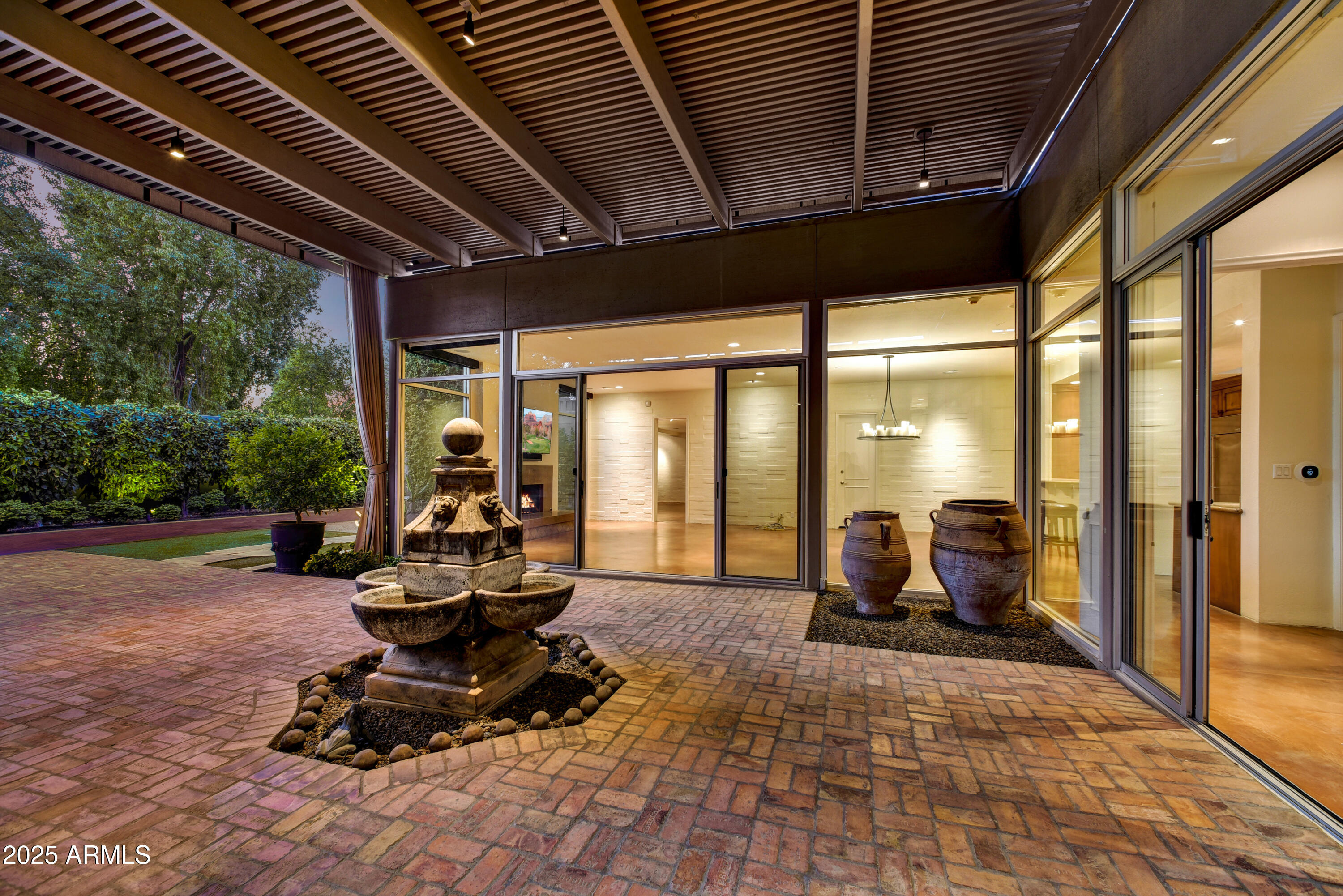 5652 N SCOTTSDALE Road