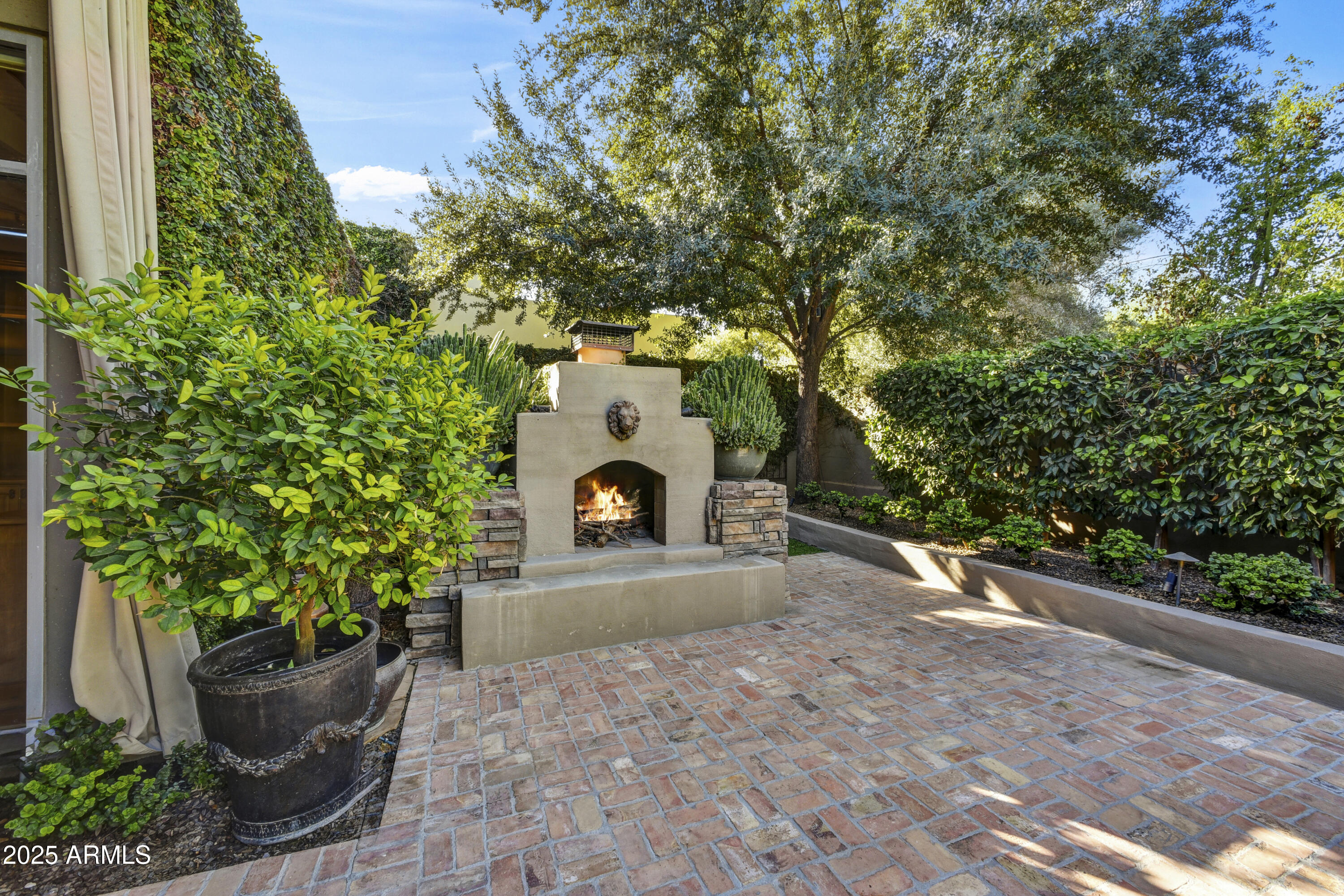 5652 N SCOTTSDALE Road