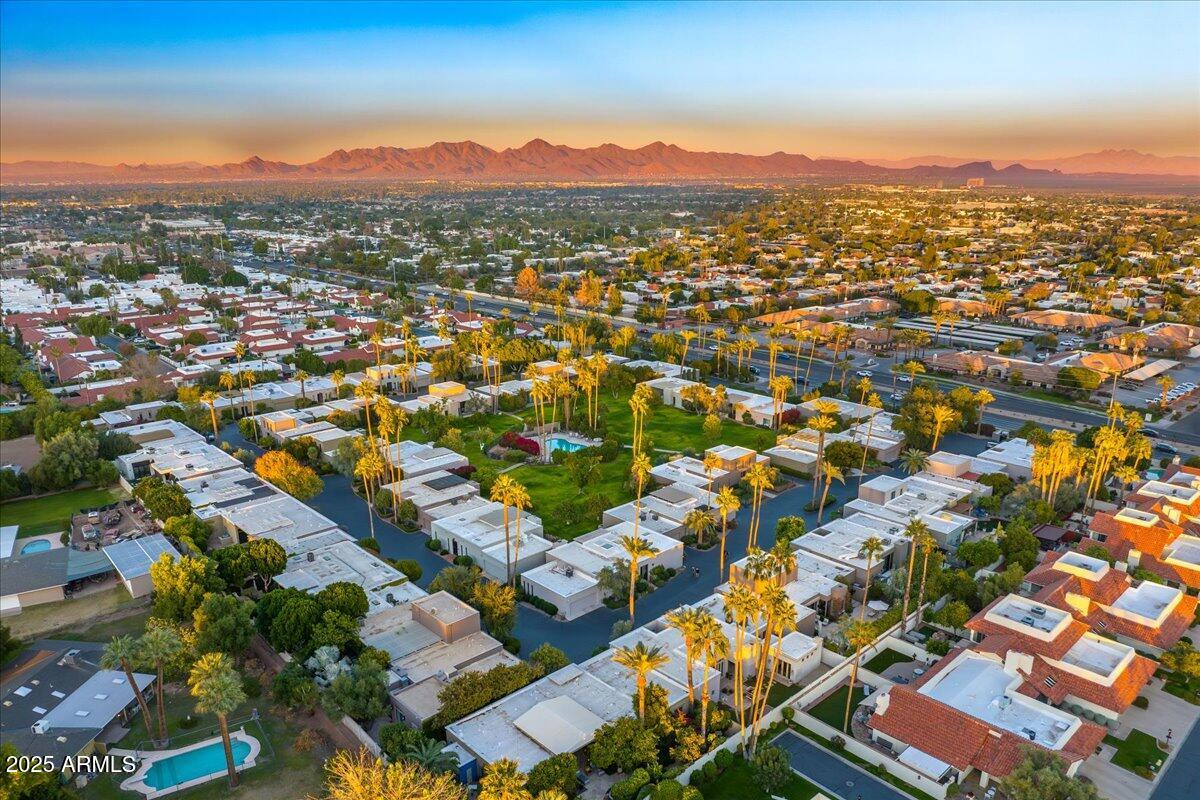 5652 N SCOTTSDALE Road