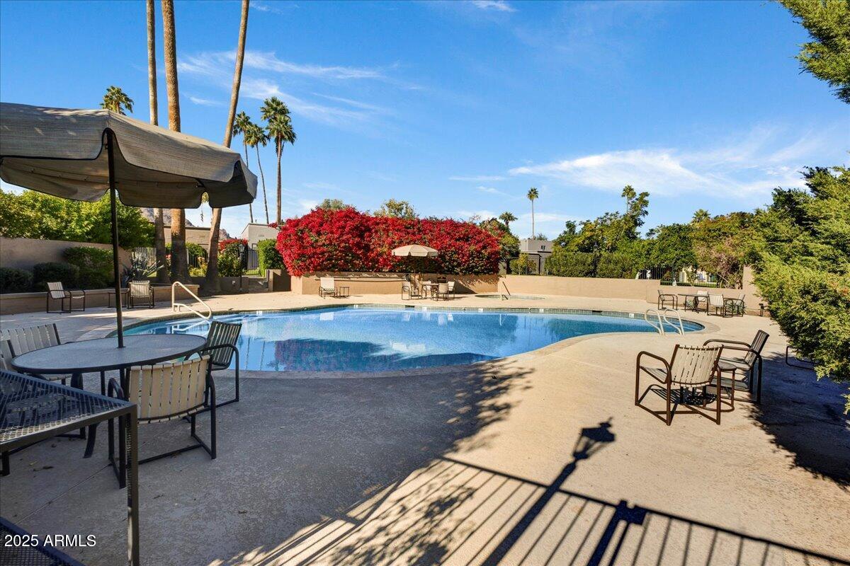 5652 N SCOTTSDALE Road