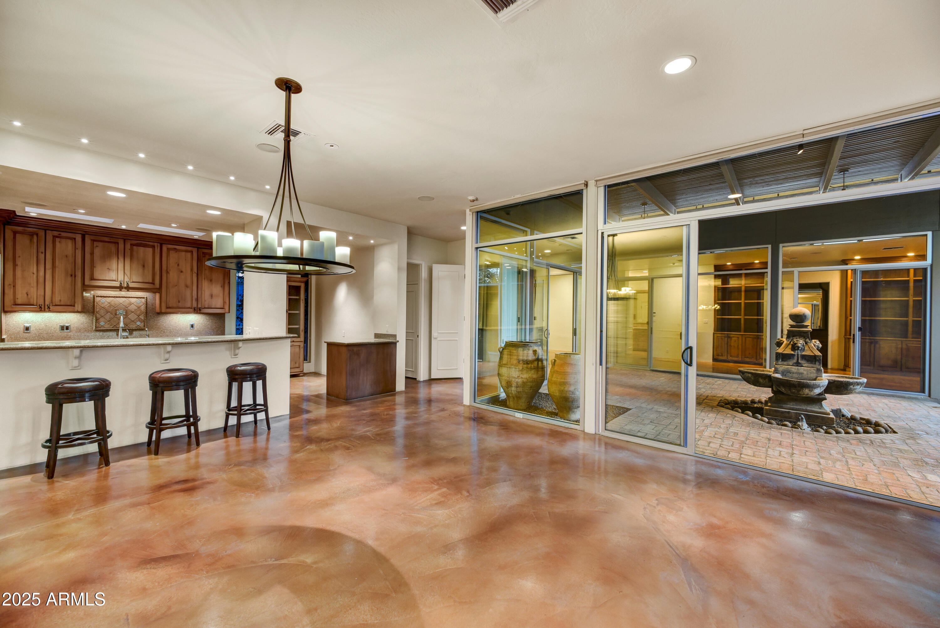 5652 N SCOTTSDALE Road