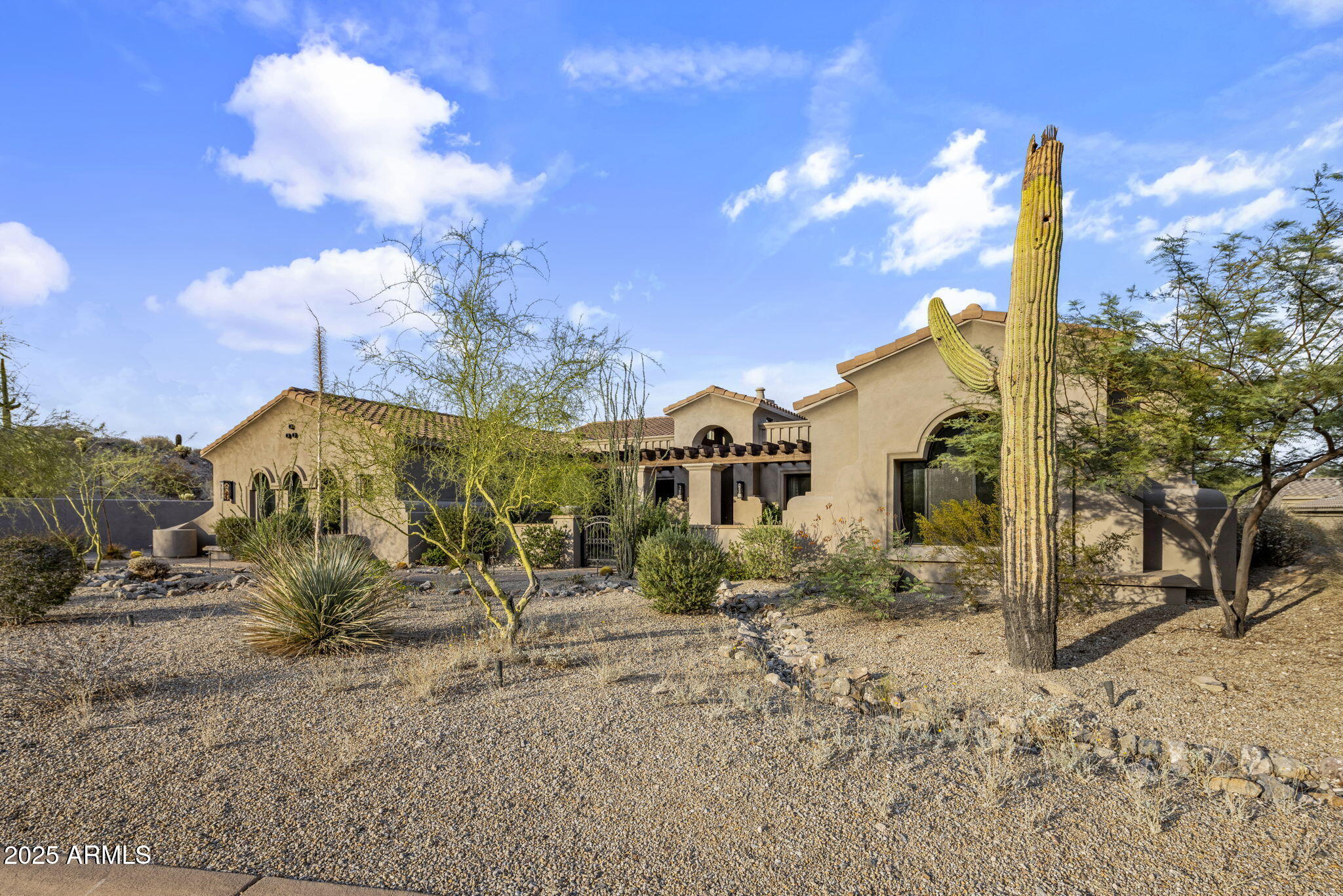 11885 N SUNSET VISTA Drive