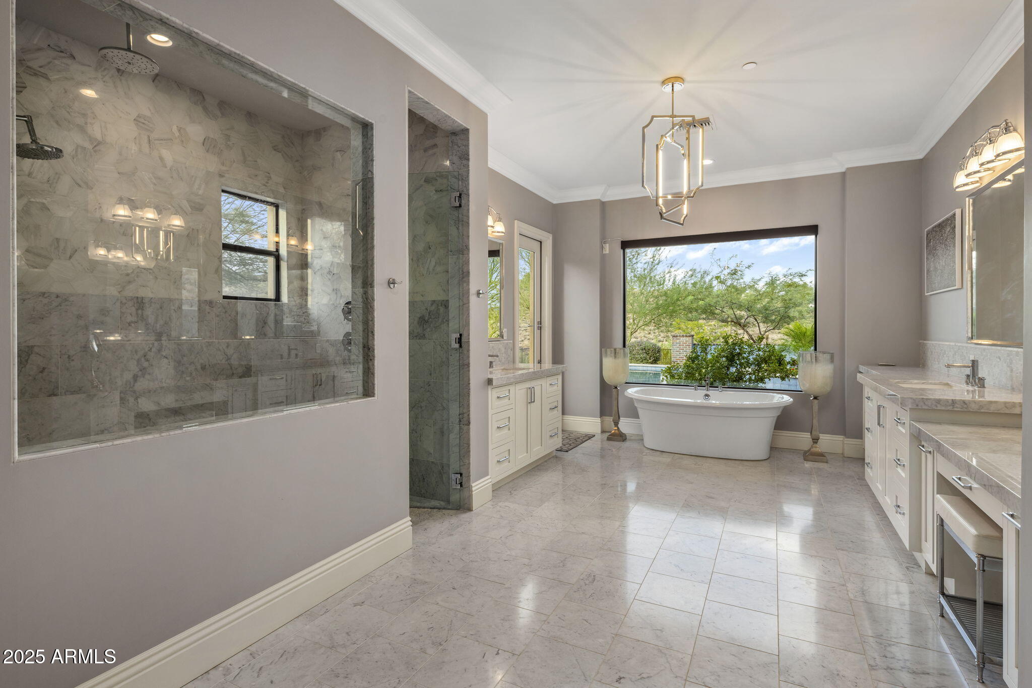 11885 N SUNSET VISTA Drive