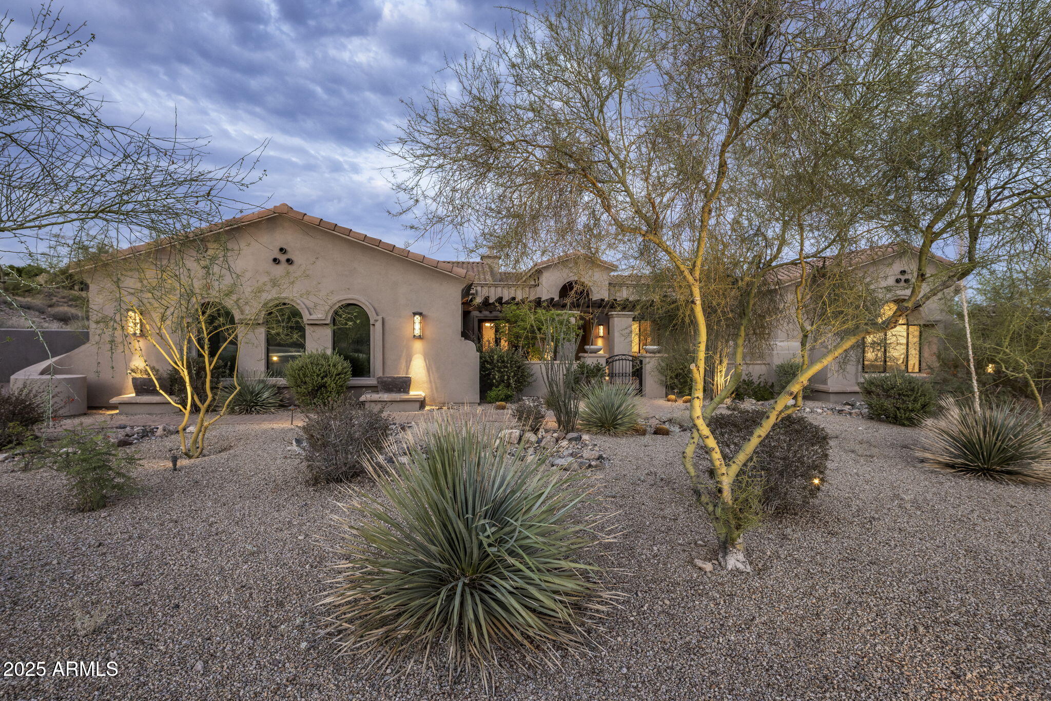 11885 N SUNSET VISTA Drive