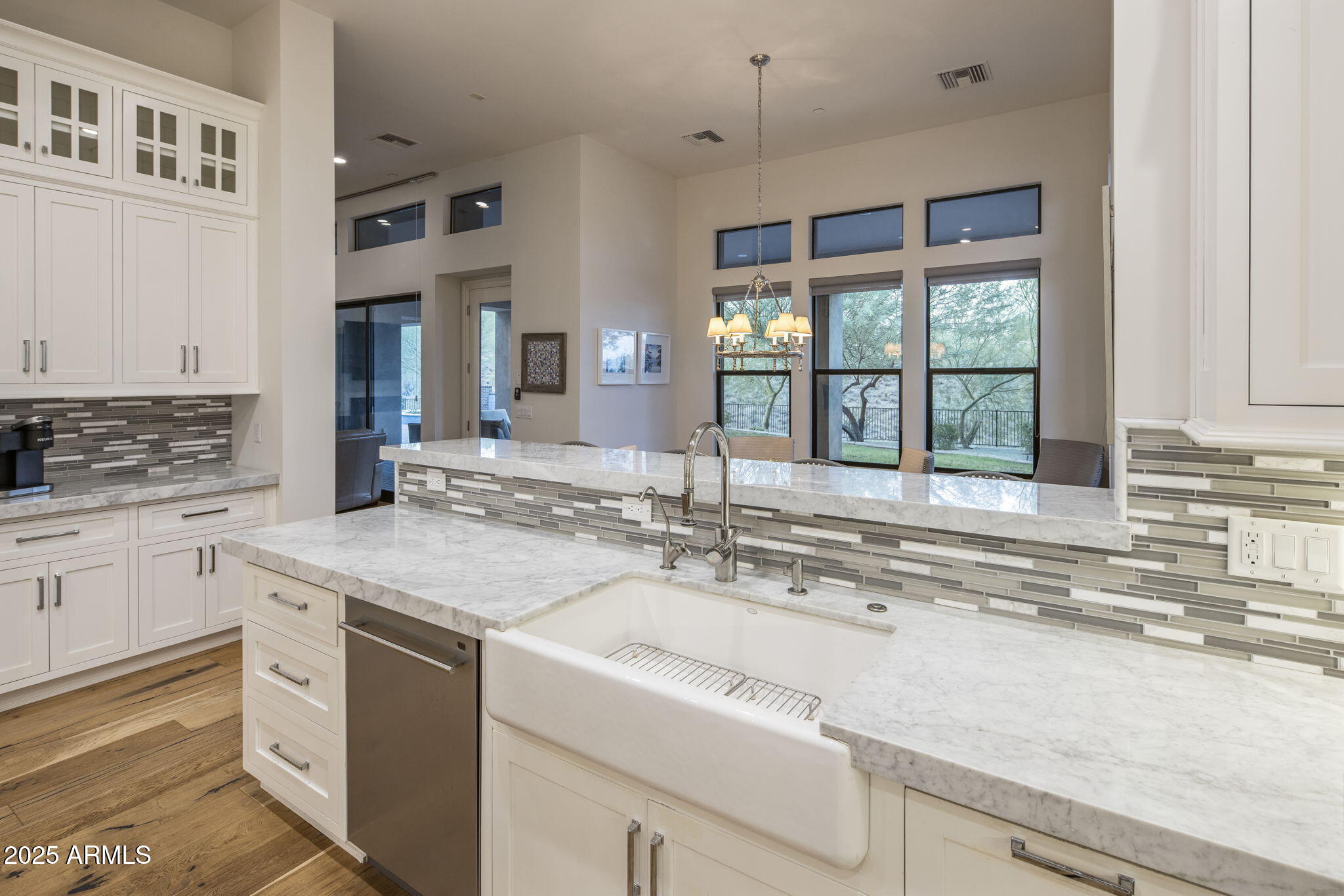 11885 N SUNSET VISTA Drive