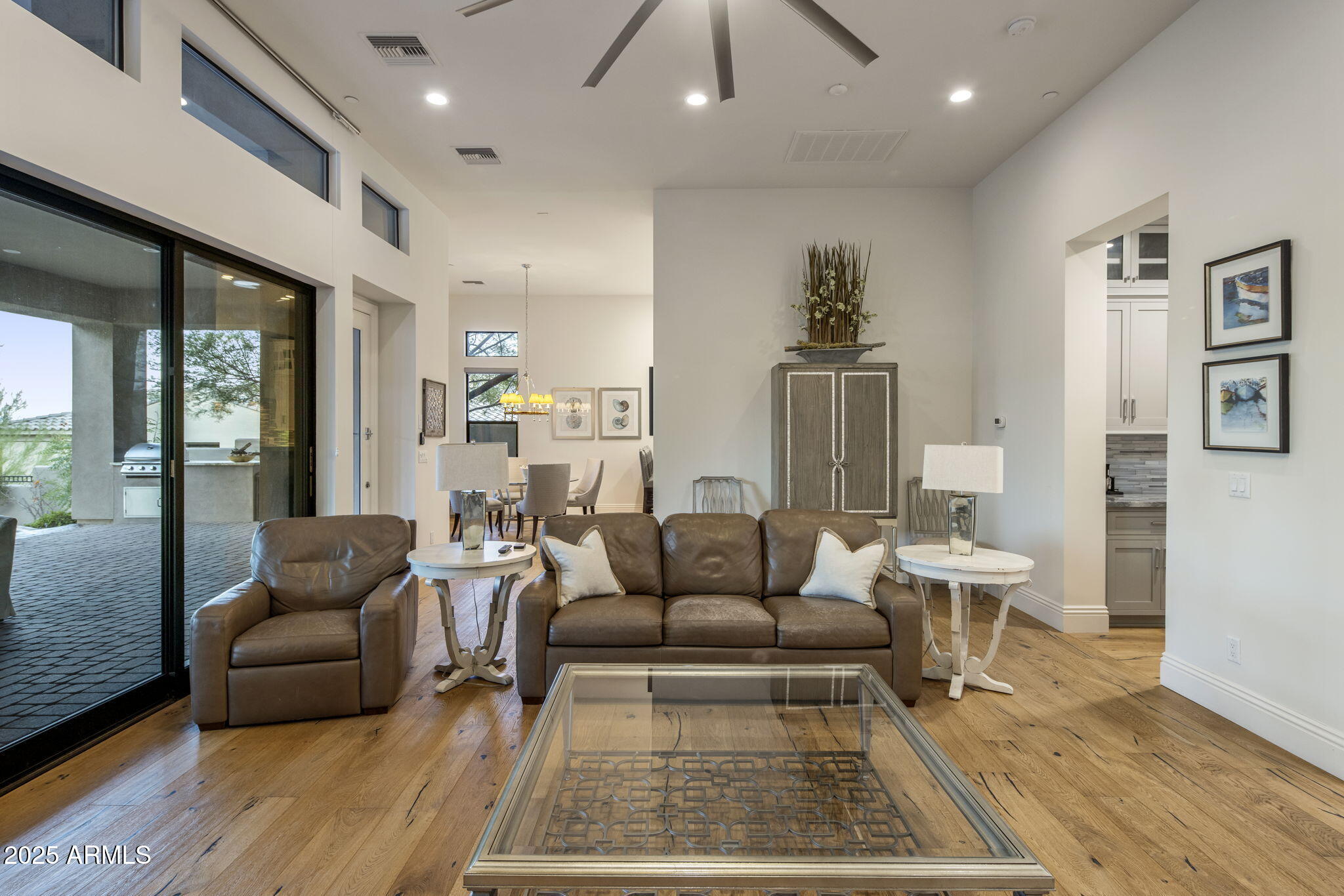 11885 N SUNSET VISTA Drive