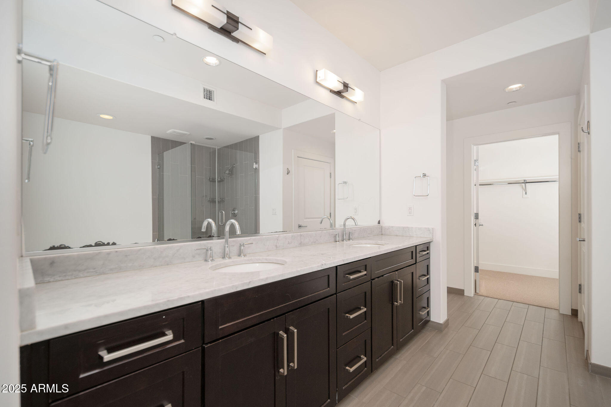 4803 N WOODMERE FAIRWAY, 1008