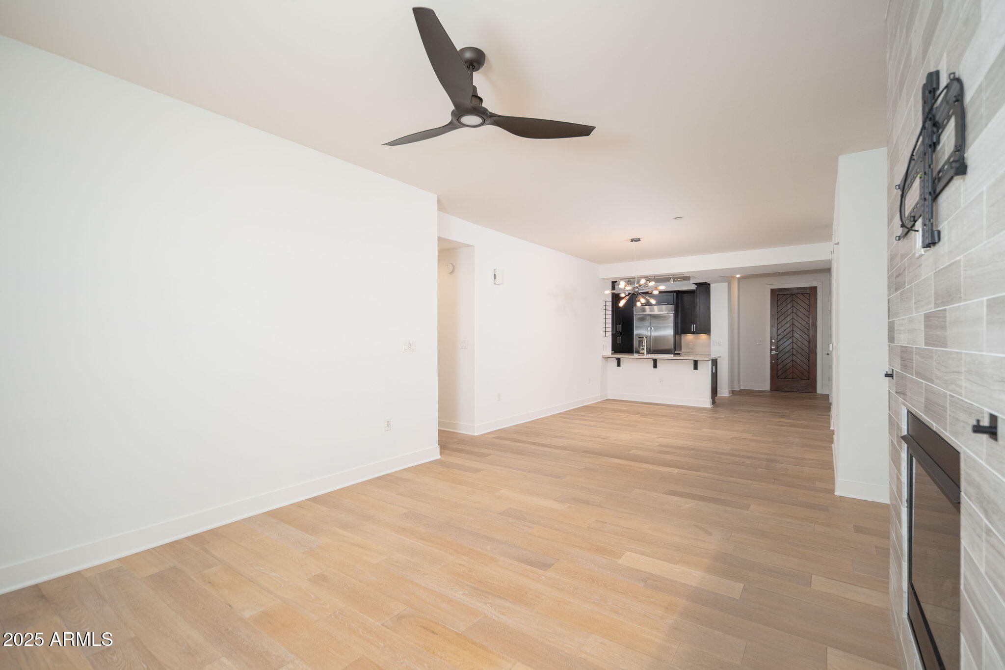 4803 N WOODMERE FAIRWAY, 1008