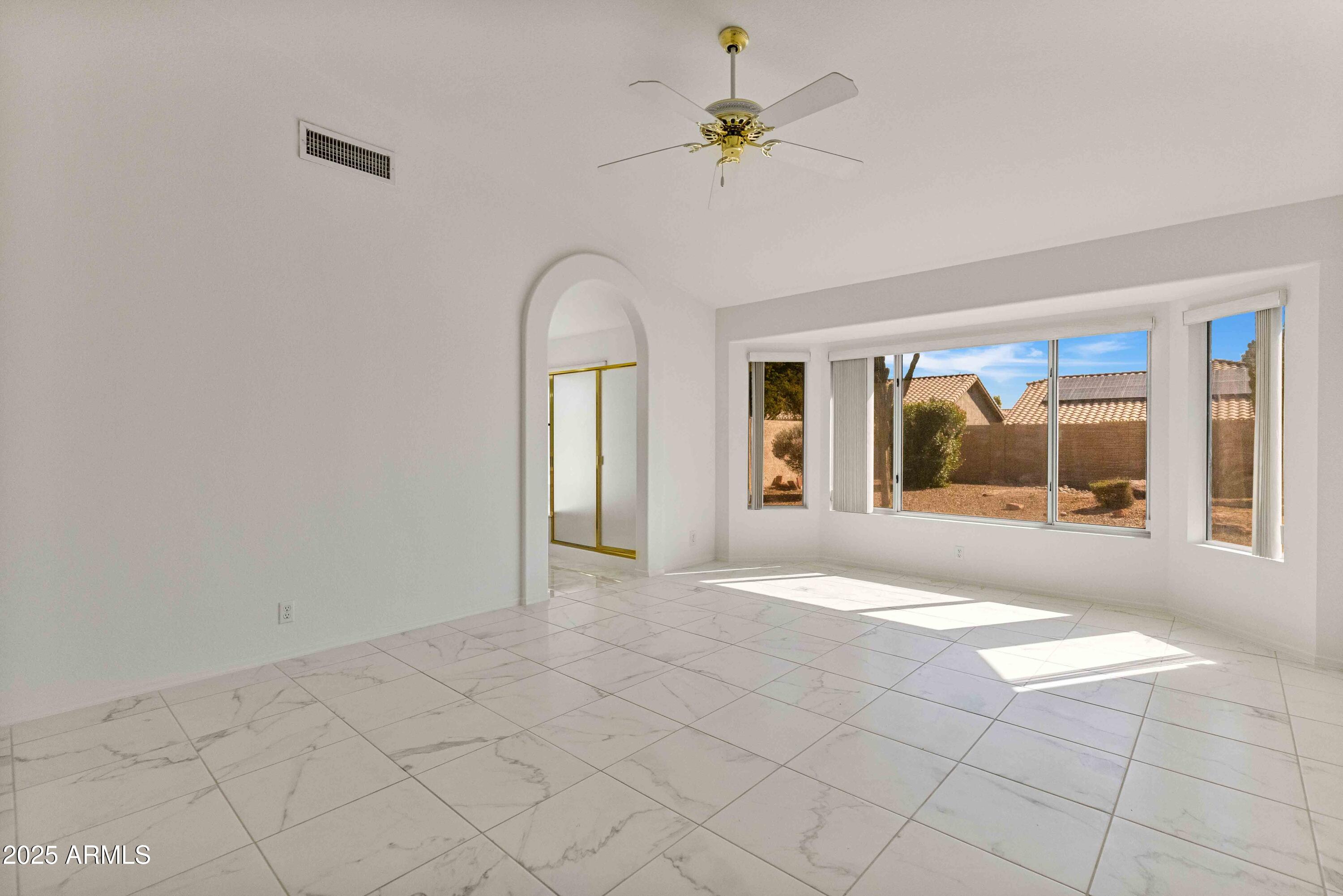 9039 W WESCOTT Drive