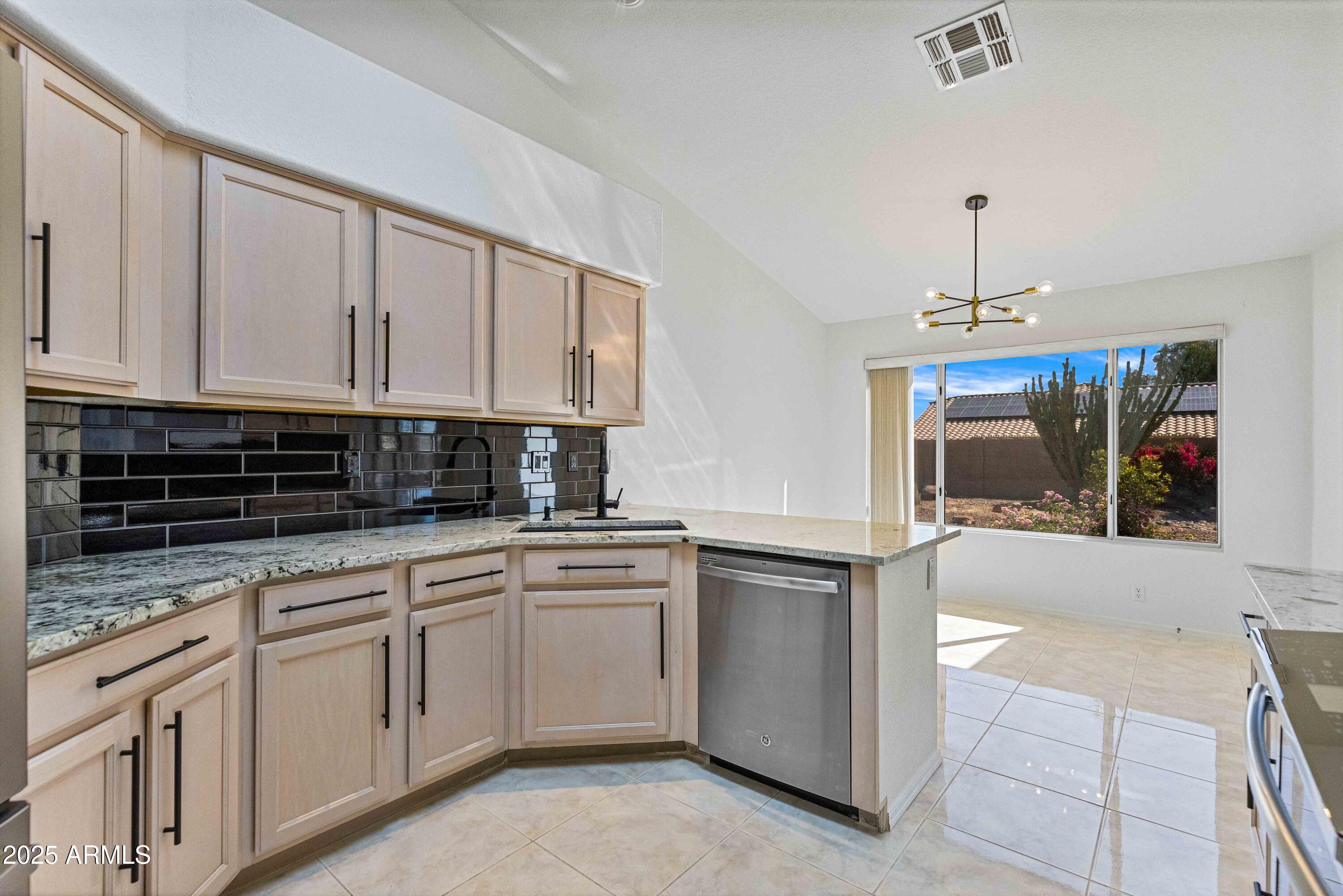 9039 W WESCOTT Drive