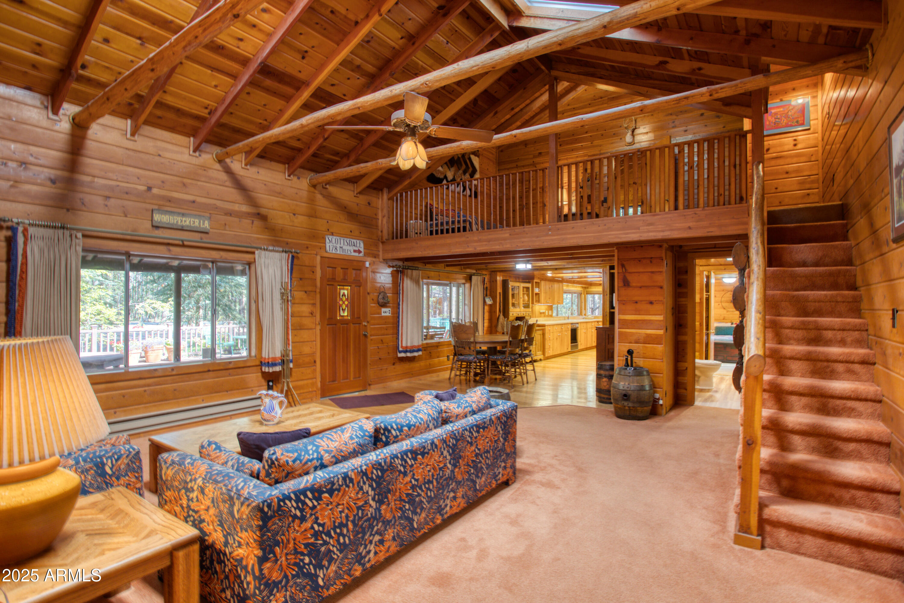 3547 Woodpecker Lane