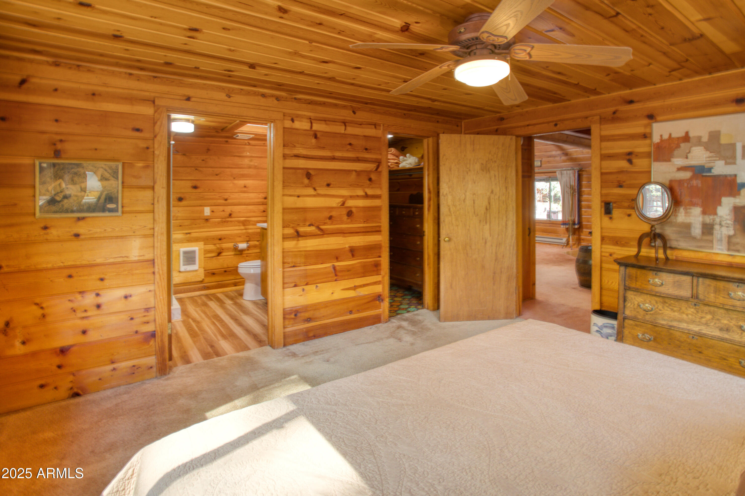 3547 Woodpecker Lane