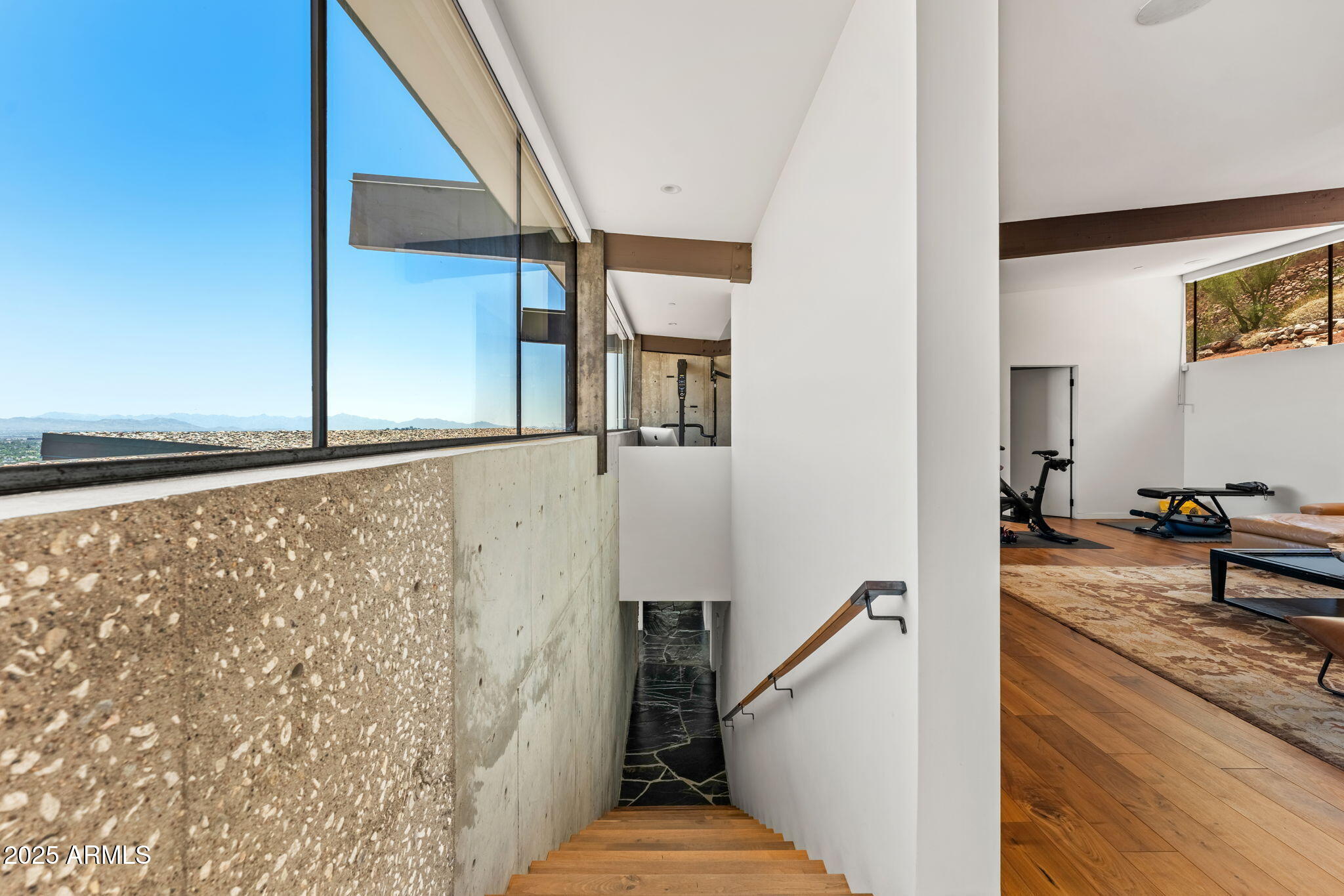 4925 E RED ROCK Drive, 43