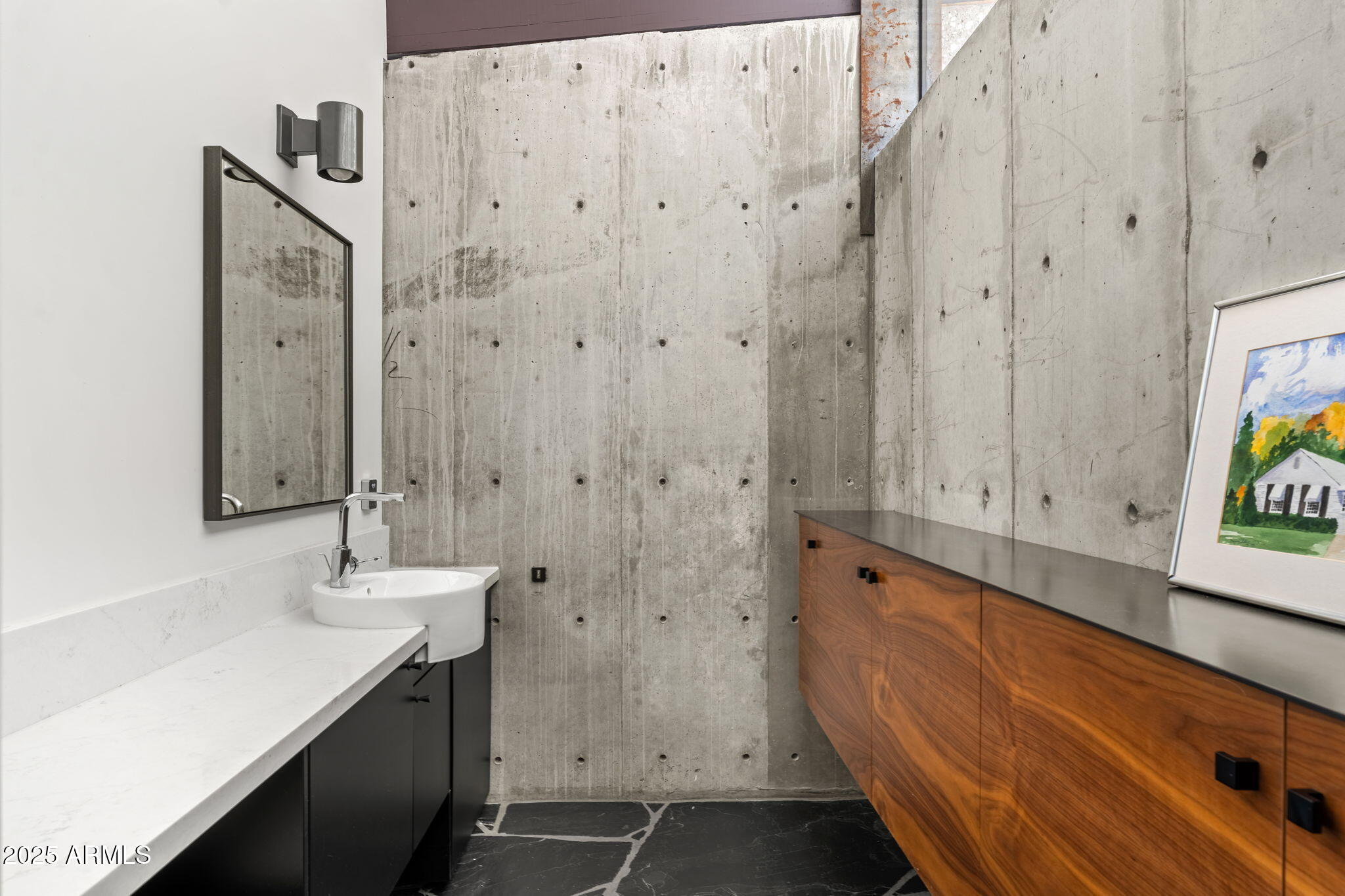 4925 E RED ROCK Drive, 43