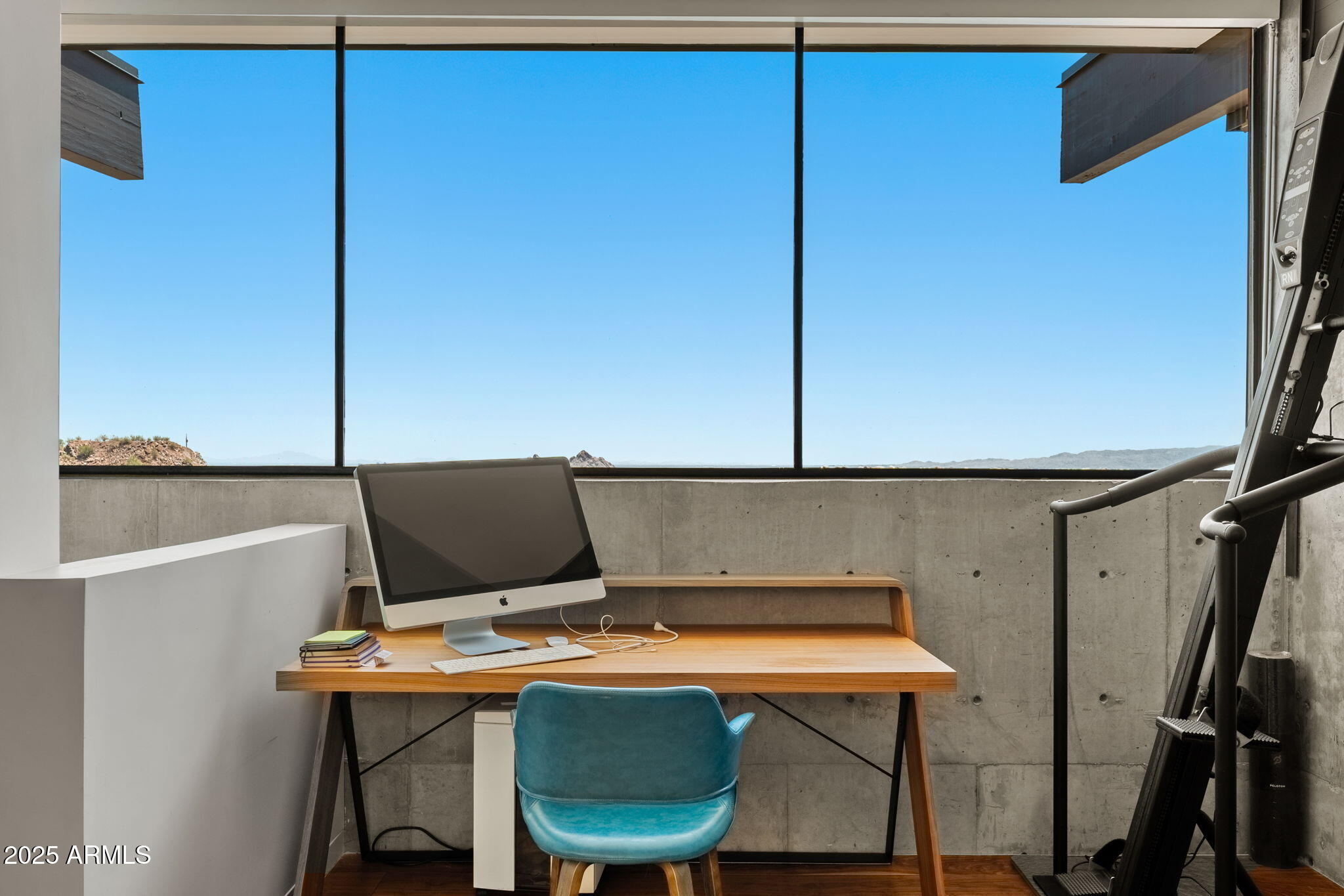 4925 E RED ROCK Drive, 43