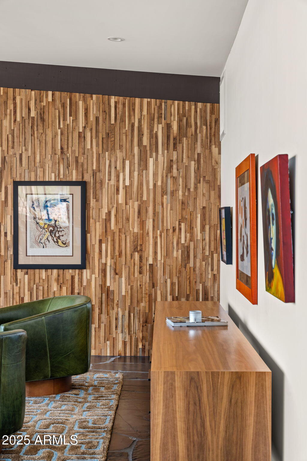 4925 E RED ROCK Drive, 43