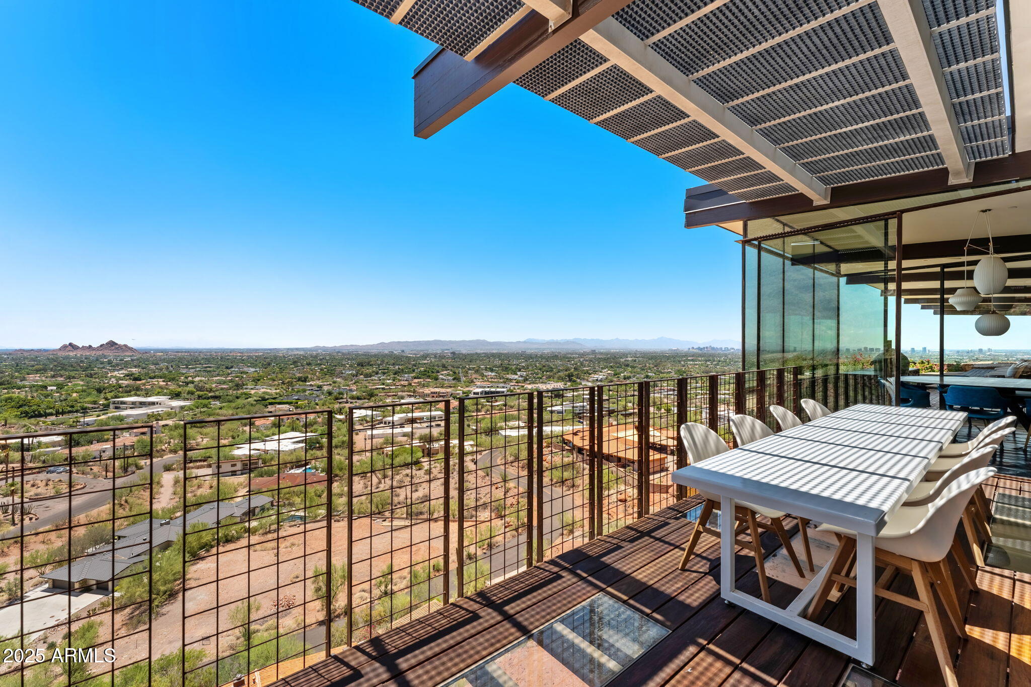 4925 E RED ROCK Drive, 43