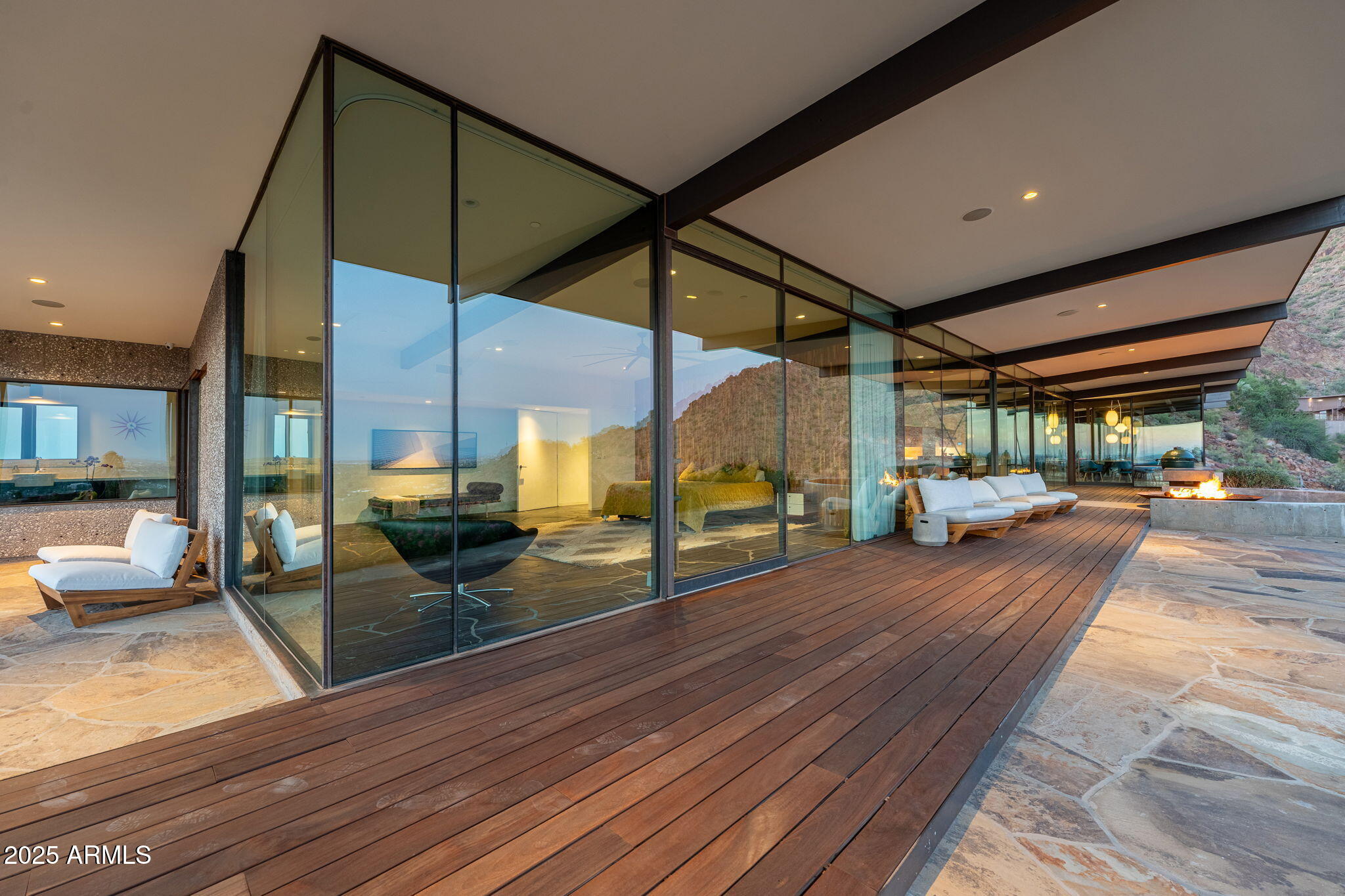 4925 E RED ROCK Drive, 43