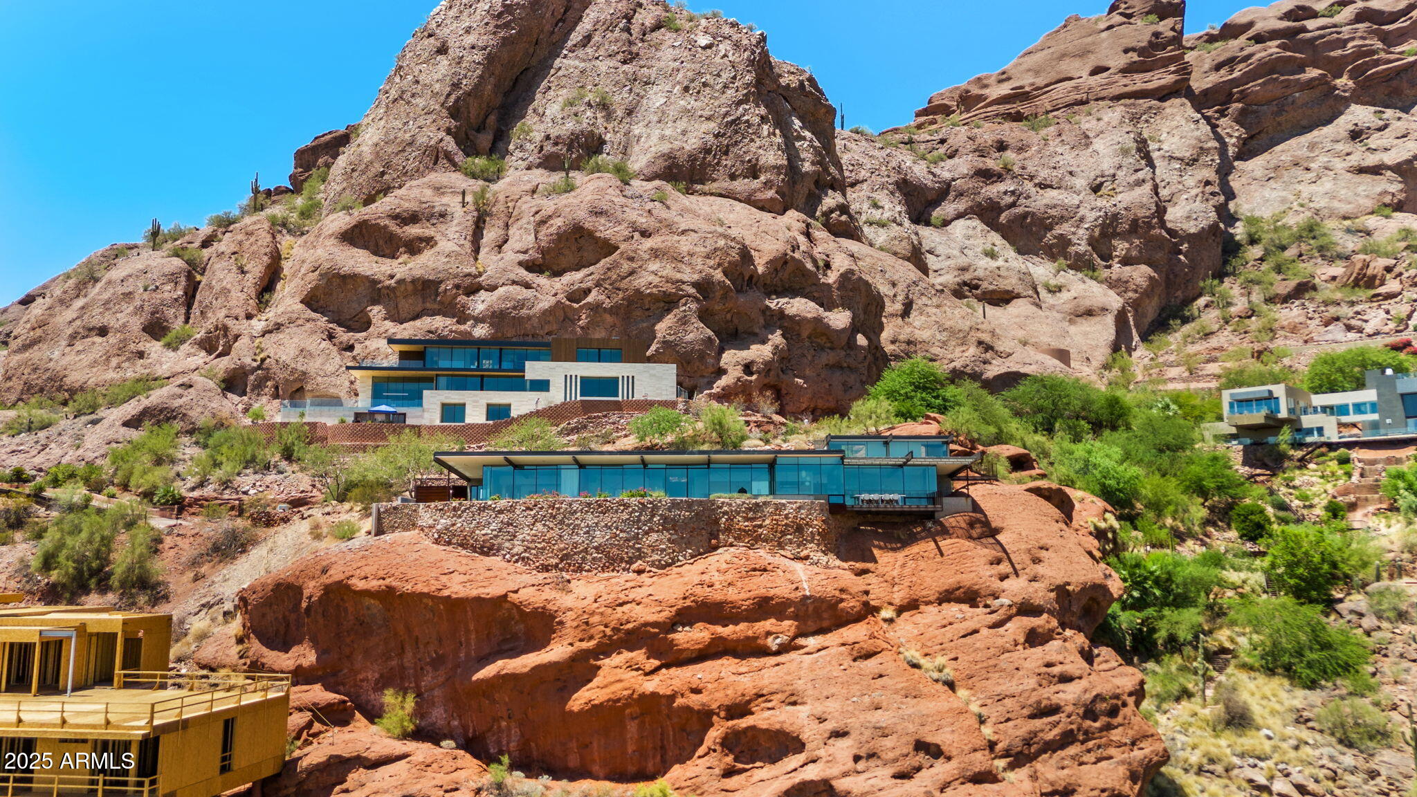 4925 E RED ROCK Drive, 43