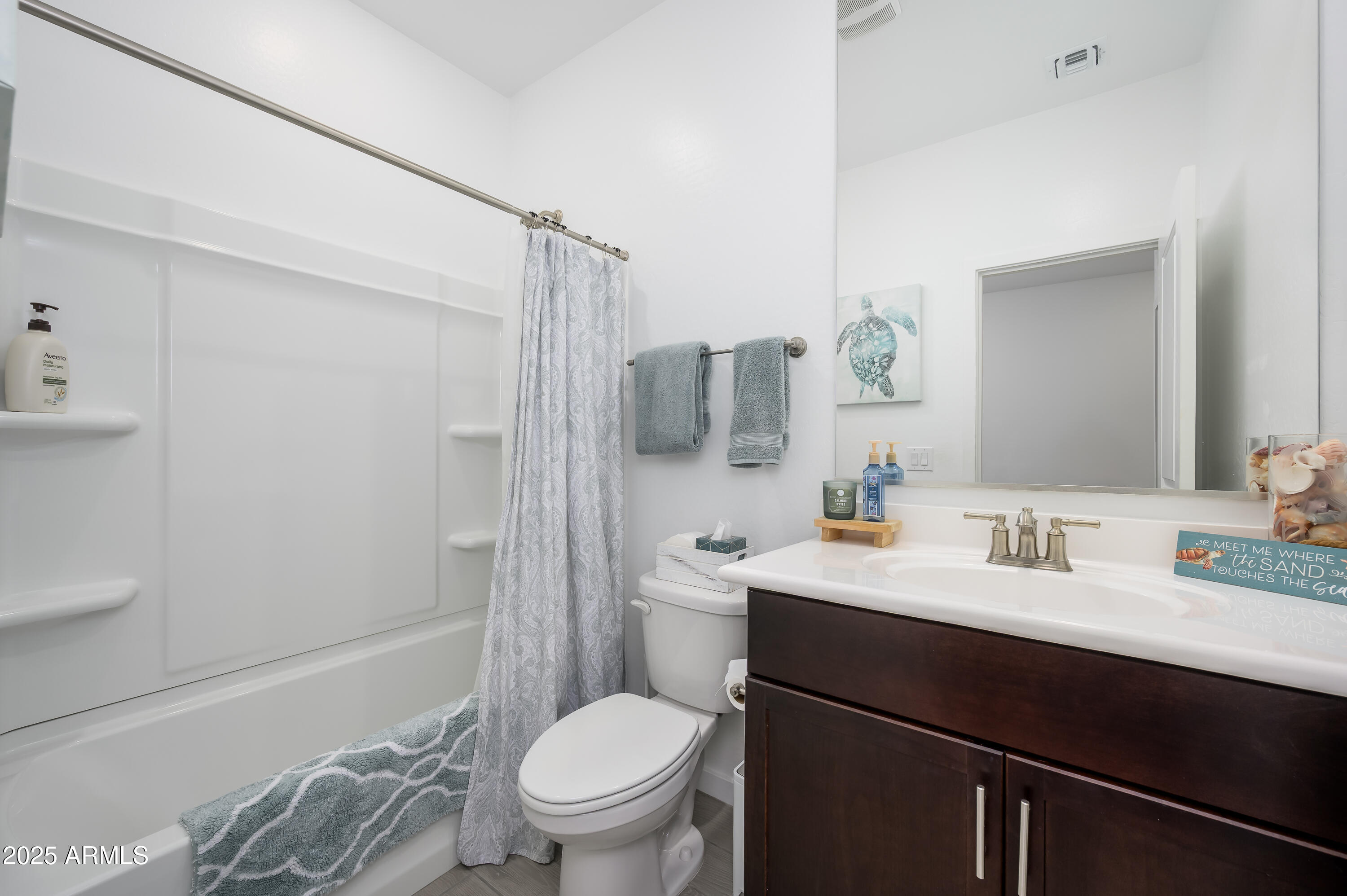 4402 W STICKLEAF Way