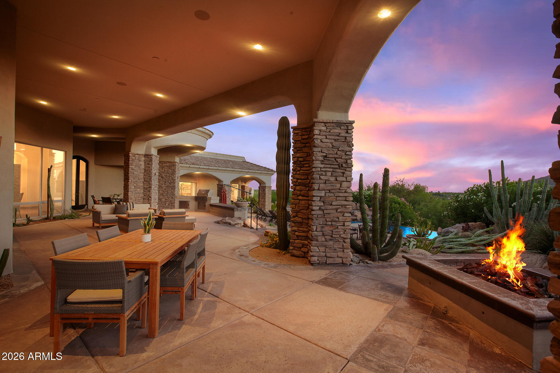 6207 E INDIAN BEND Road