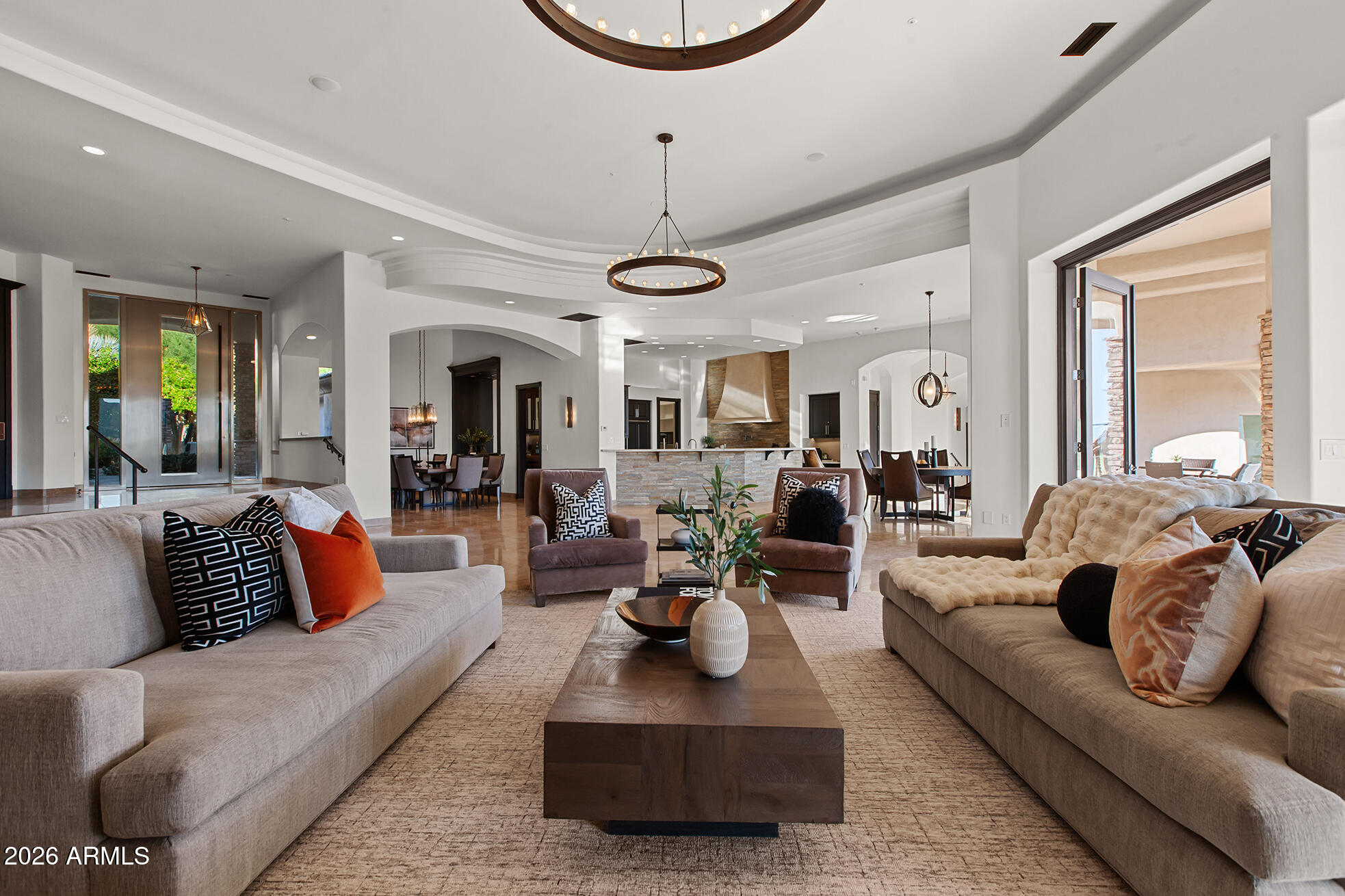 6207 E INDIAN BEND Road