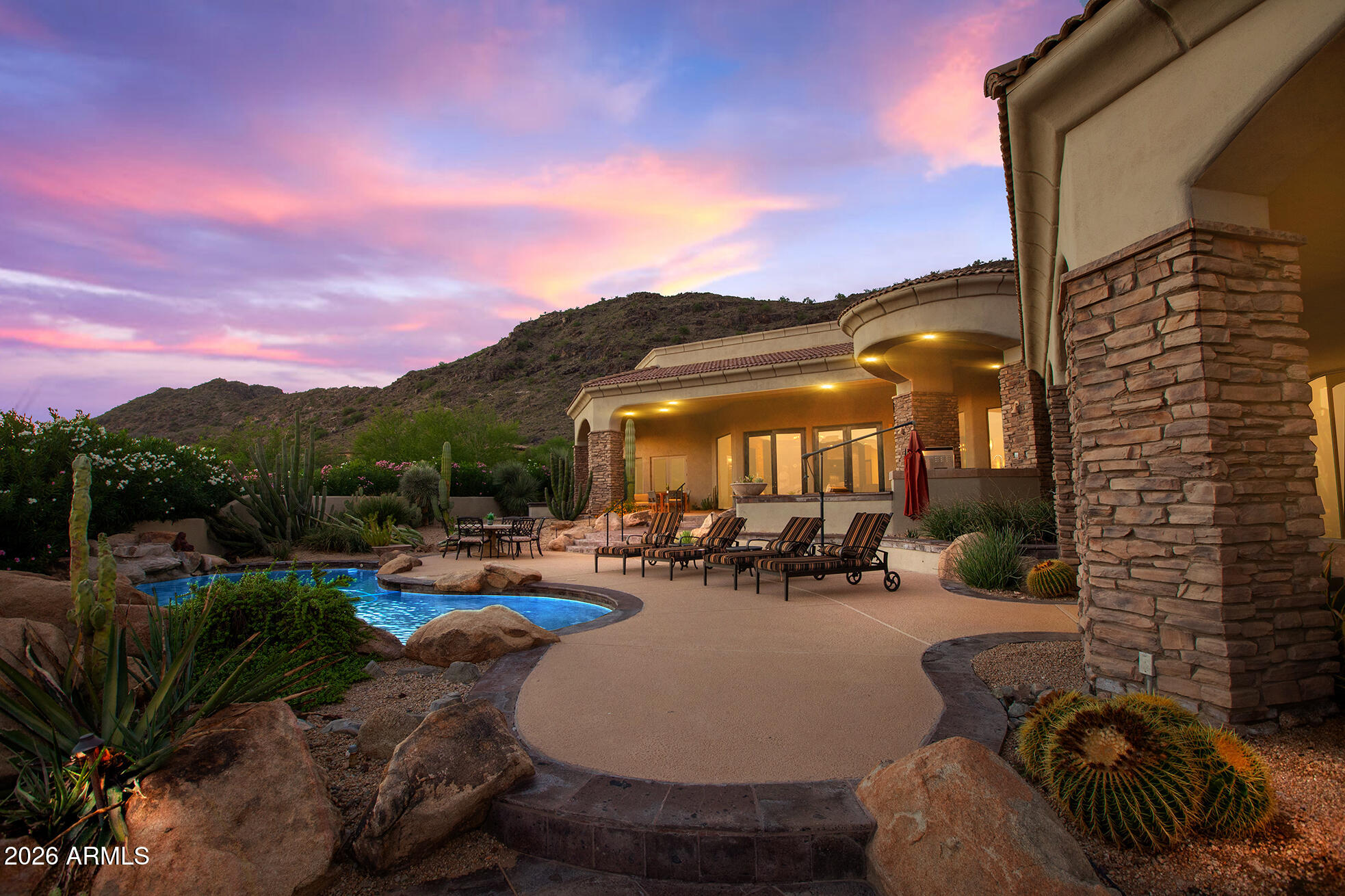 6207 E INDIAN BEND Road