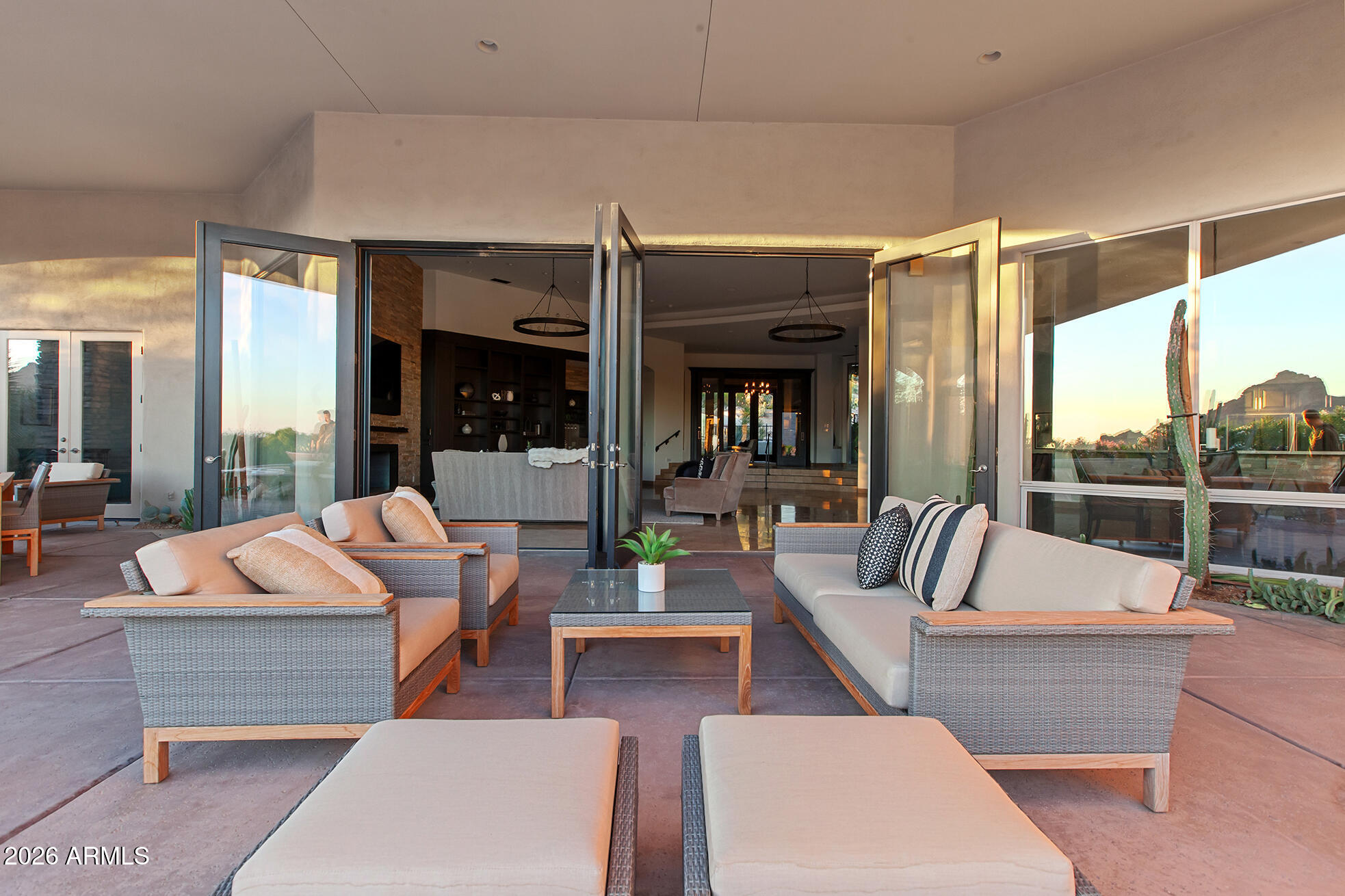 6207 E INDIAN BEND Road