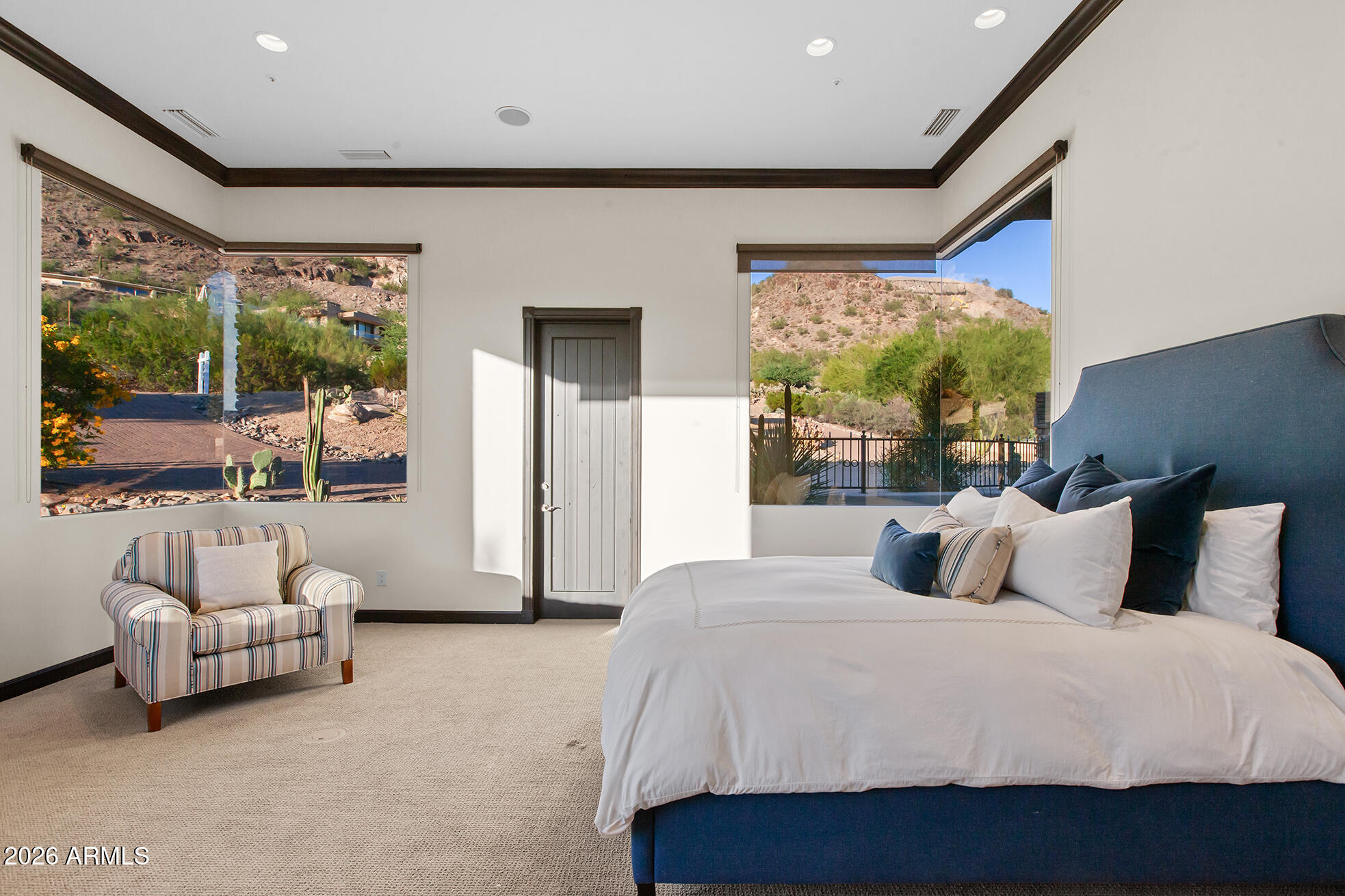 6207 E INDIAN BEND Road