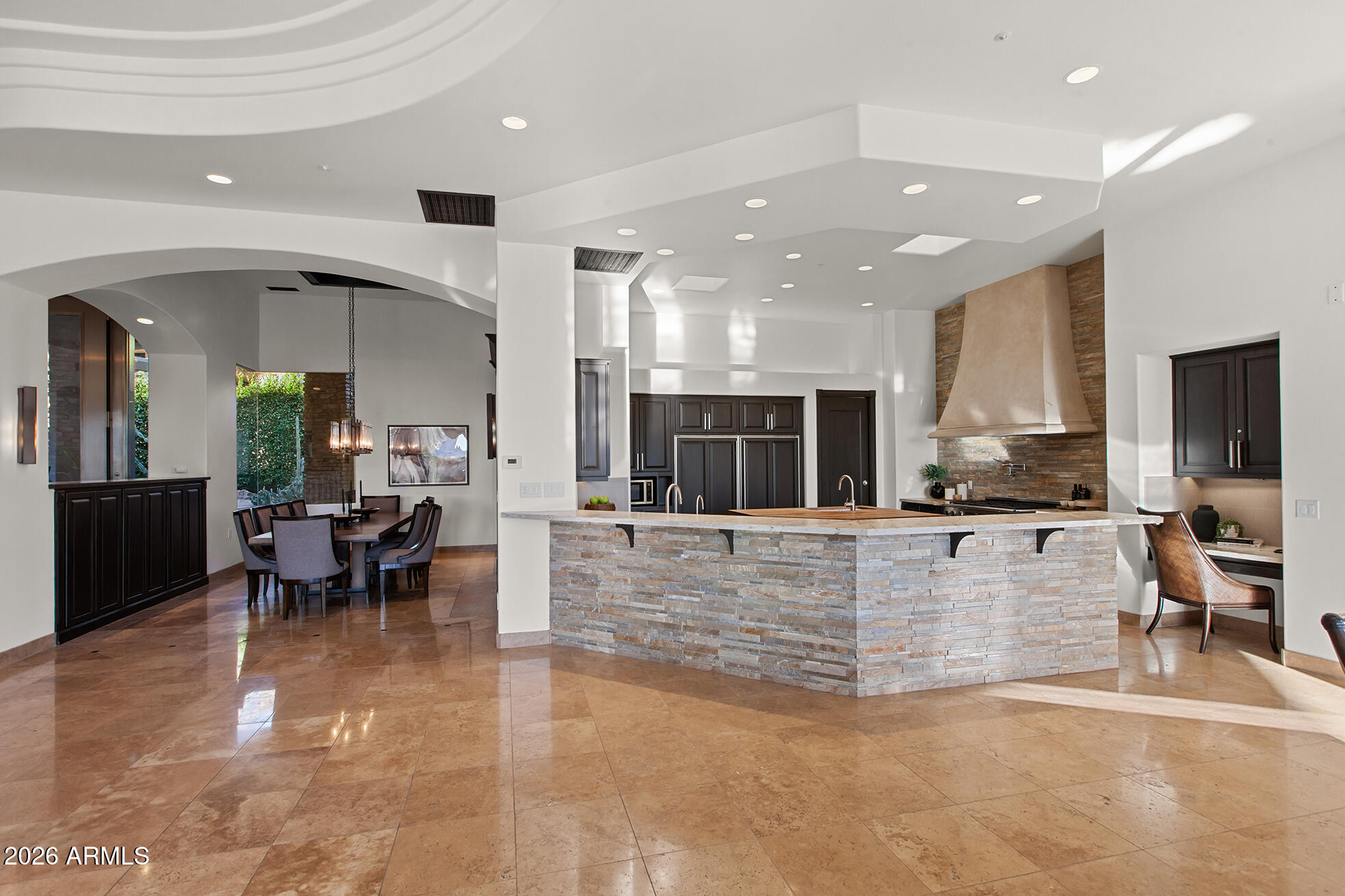 6207 E INDIAN BEND Road