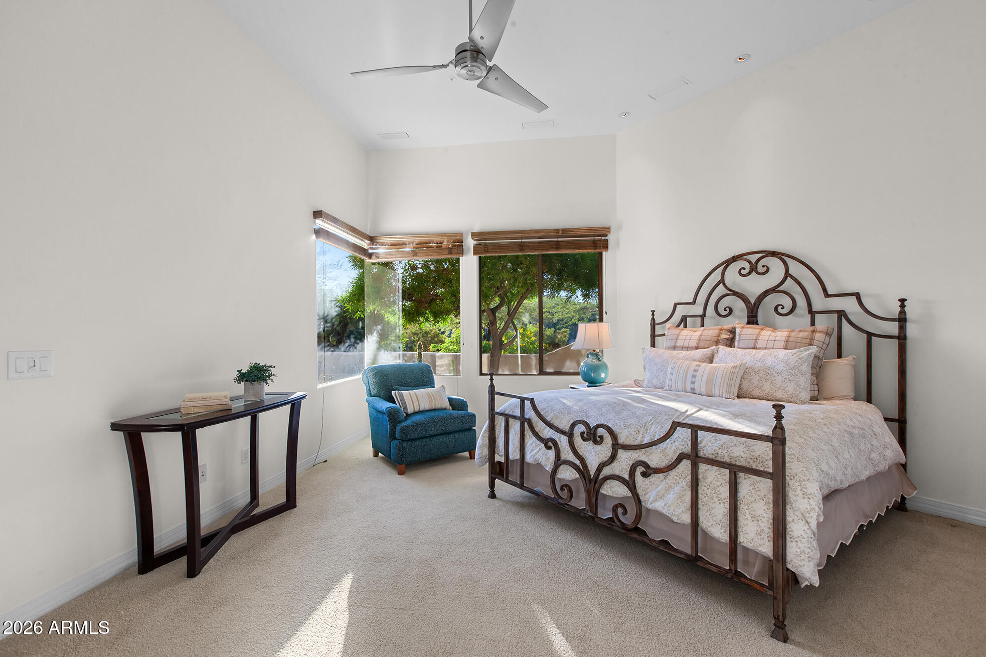 6207 E INDIAN BEND Road