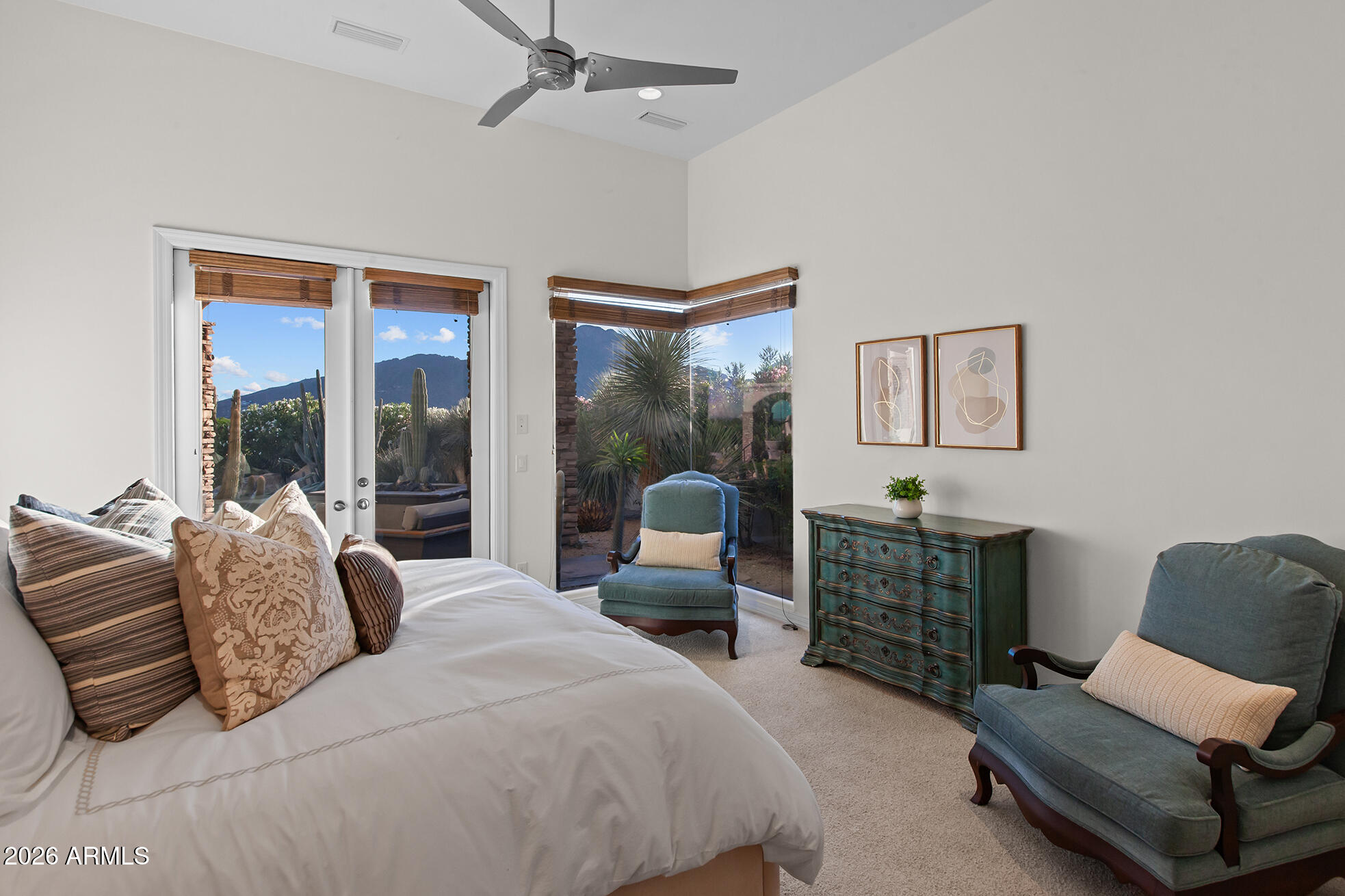 6207 E INDIAN BEND Road