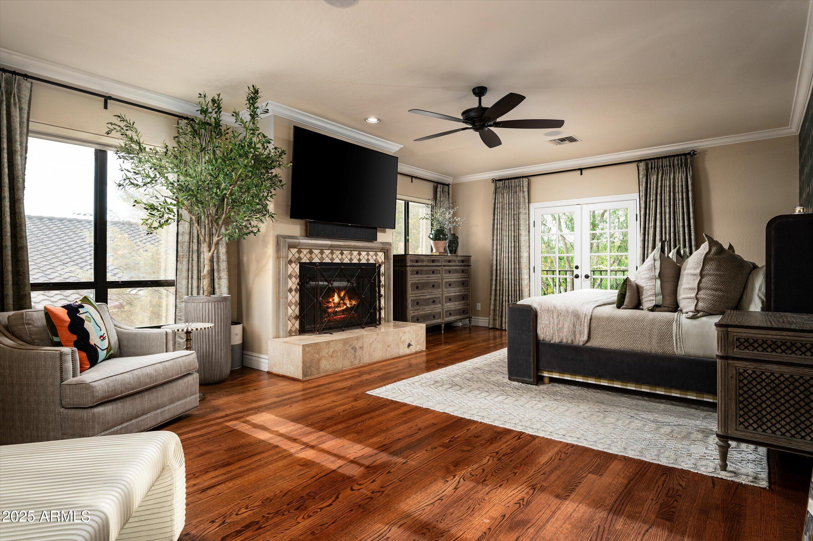 17 W SIERRA VISTA Drive