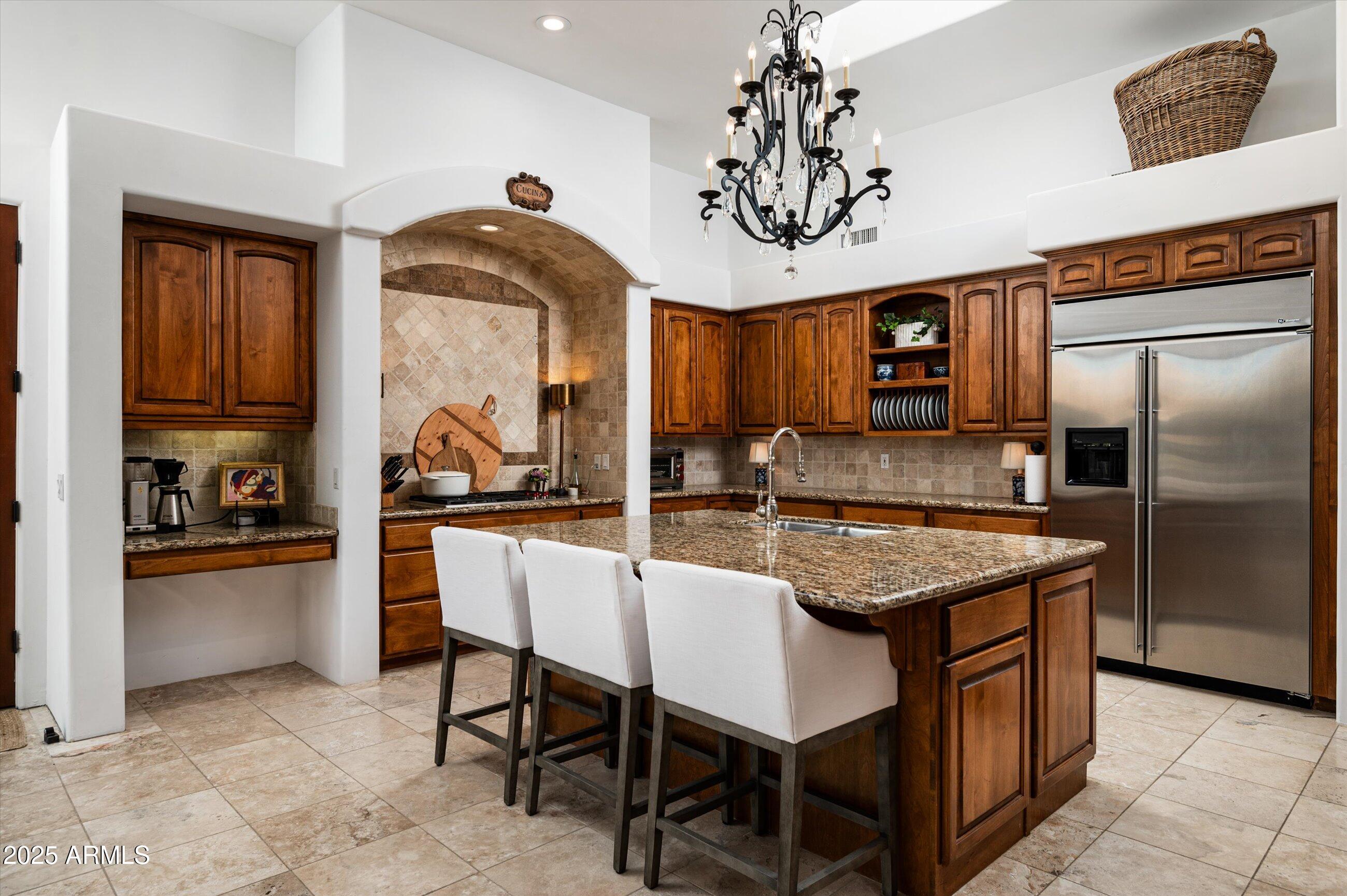 7025 E ASHLER HILLS Drive