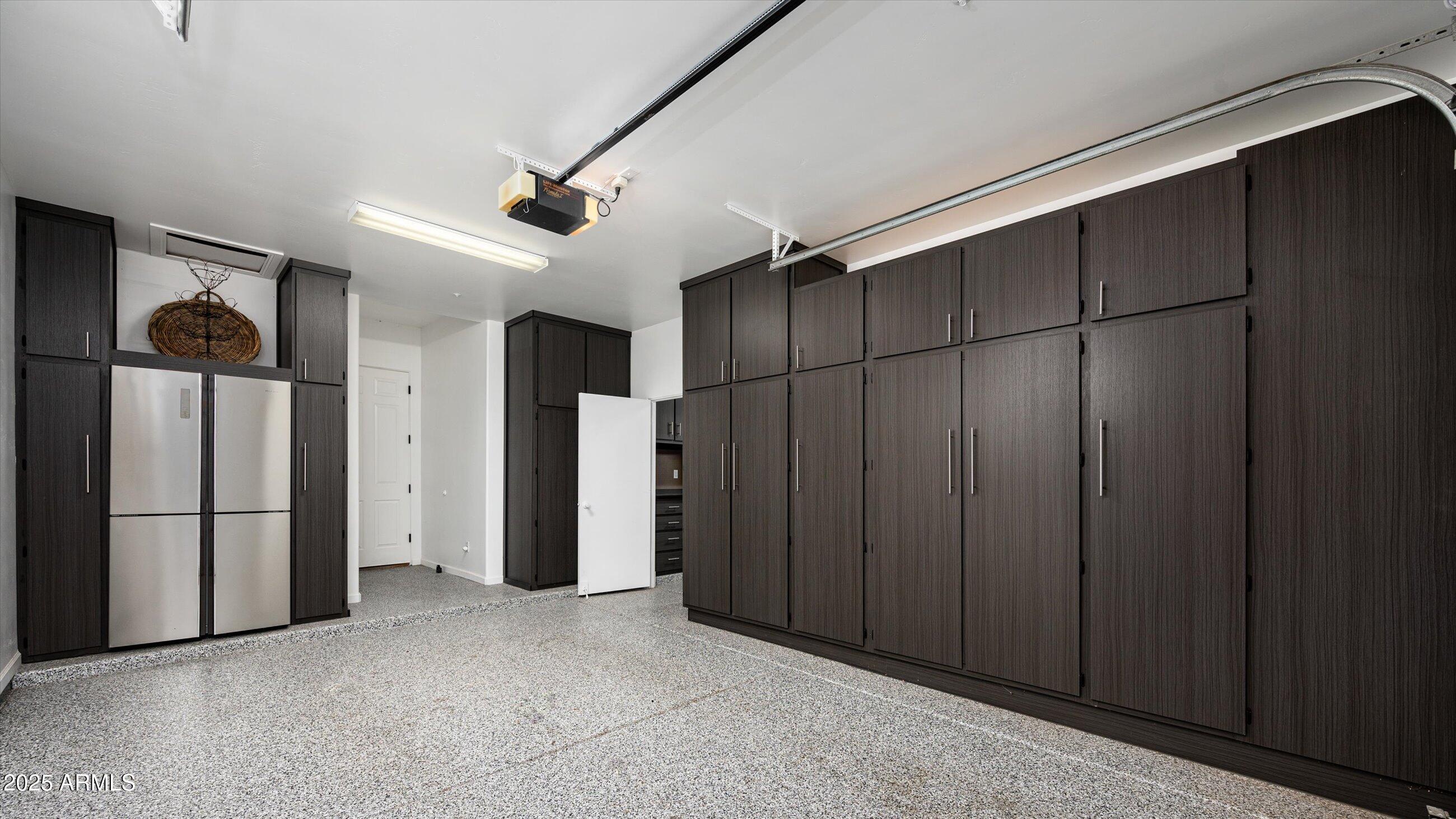 7025 E ASHLER HILLS Drive