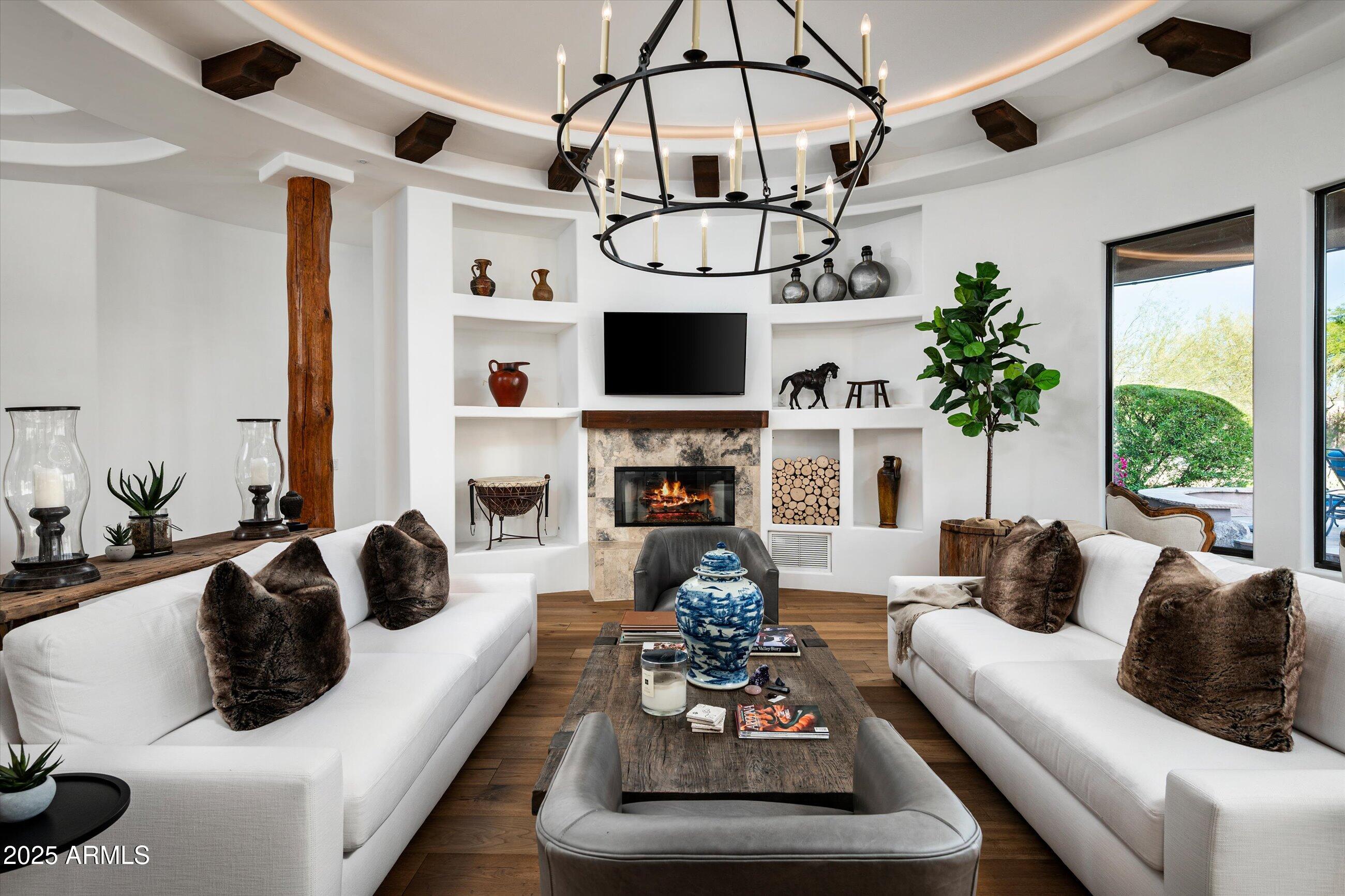 7025 E ASHLER HILLS Drive