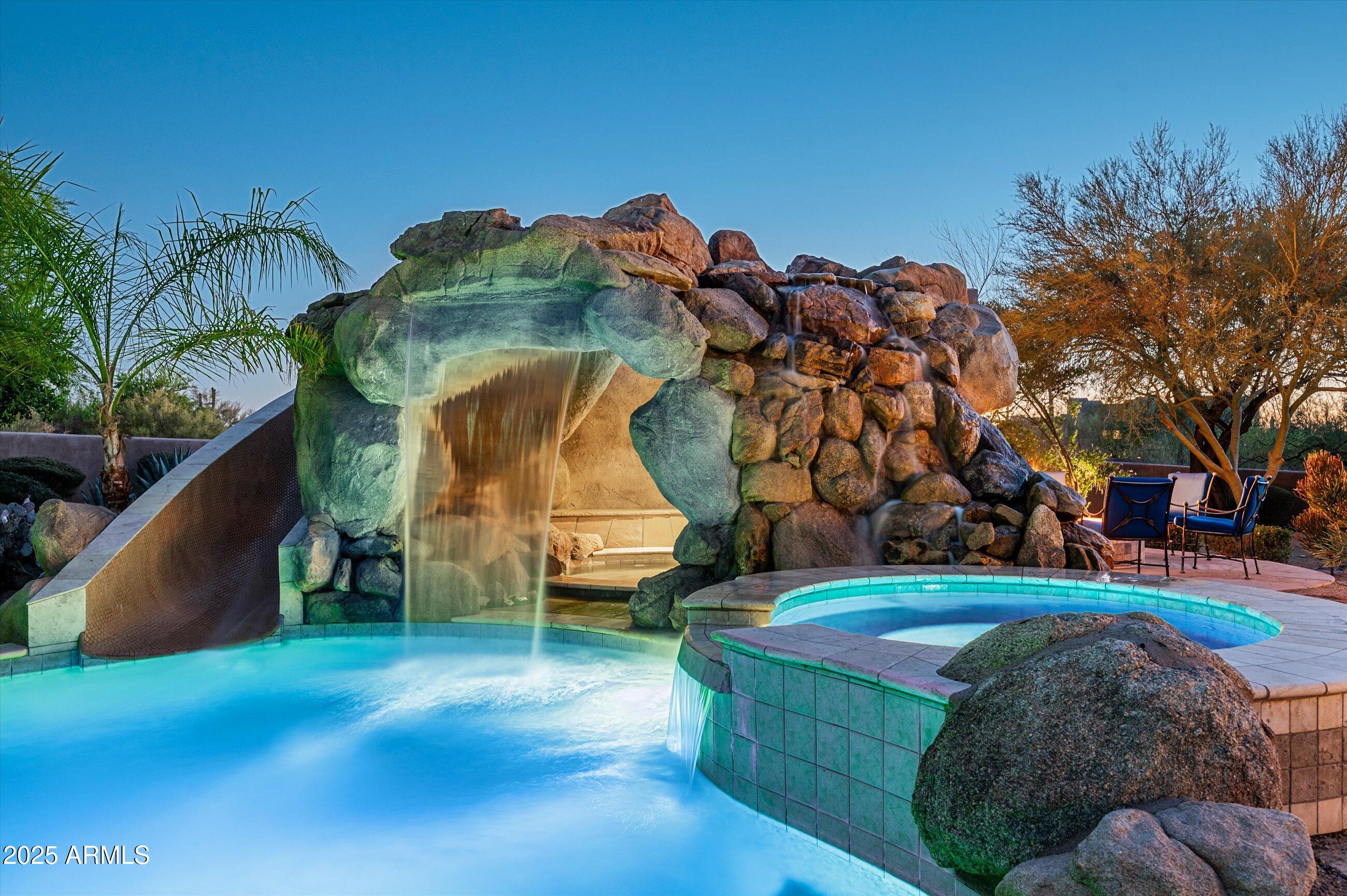 7025 E ASHLER HILLS Drive