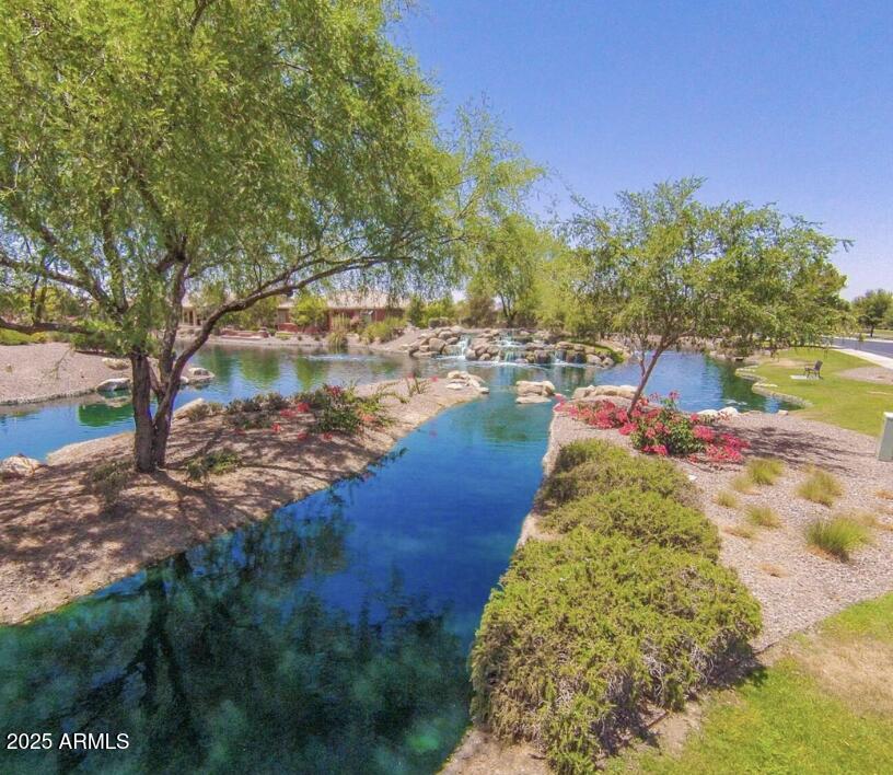 20855 N EVERGREEN Drive