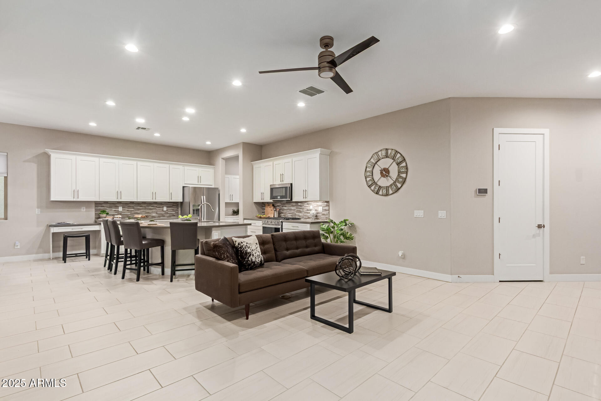 20855 N EVERGREEN Drive