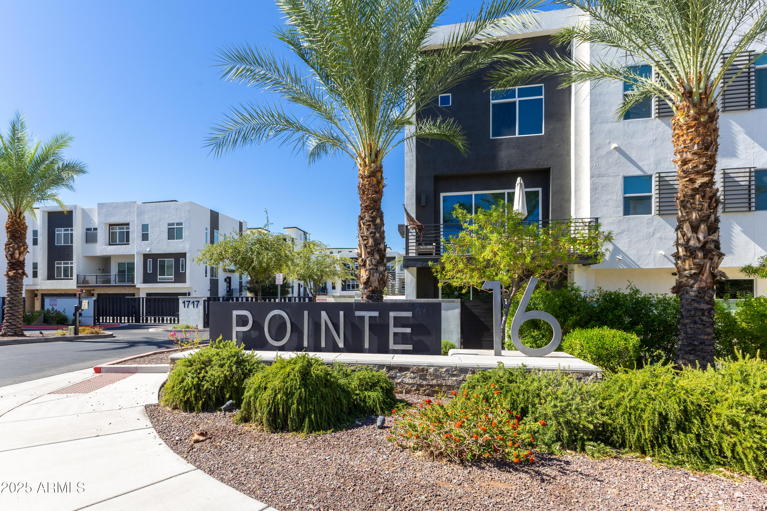 1717 E MORTEN Avenue, 62