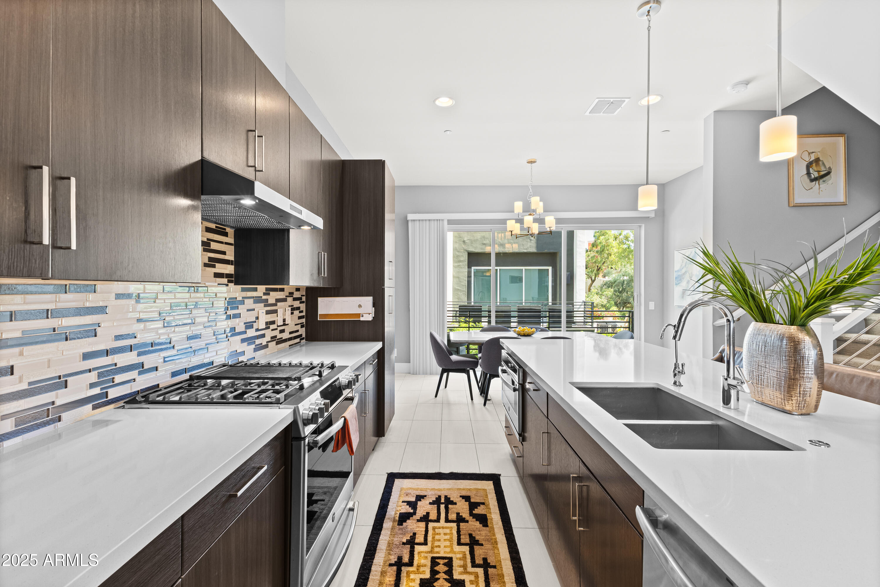 1717 E MORTEN Avenue, 62