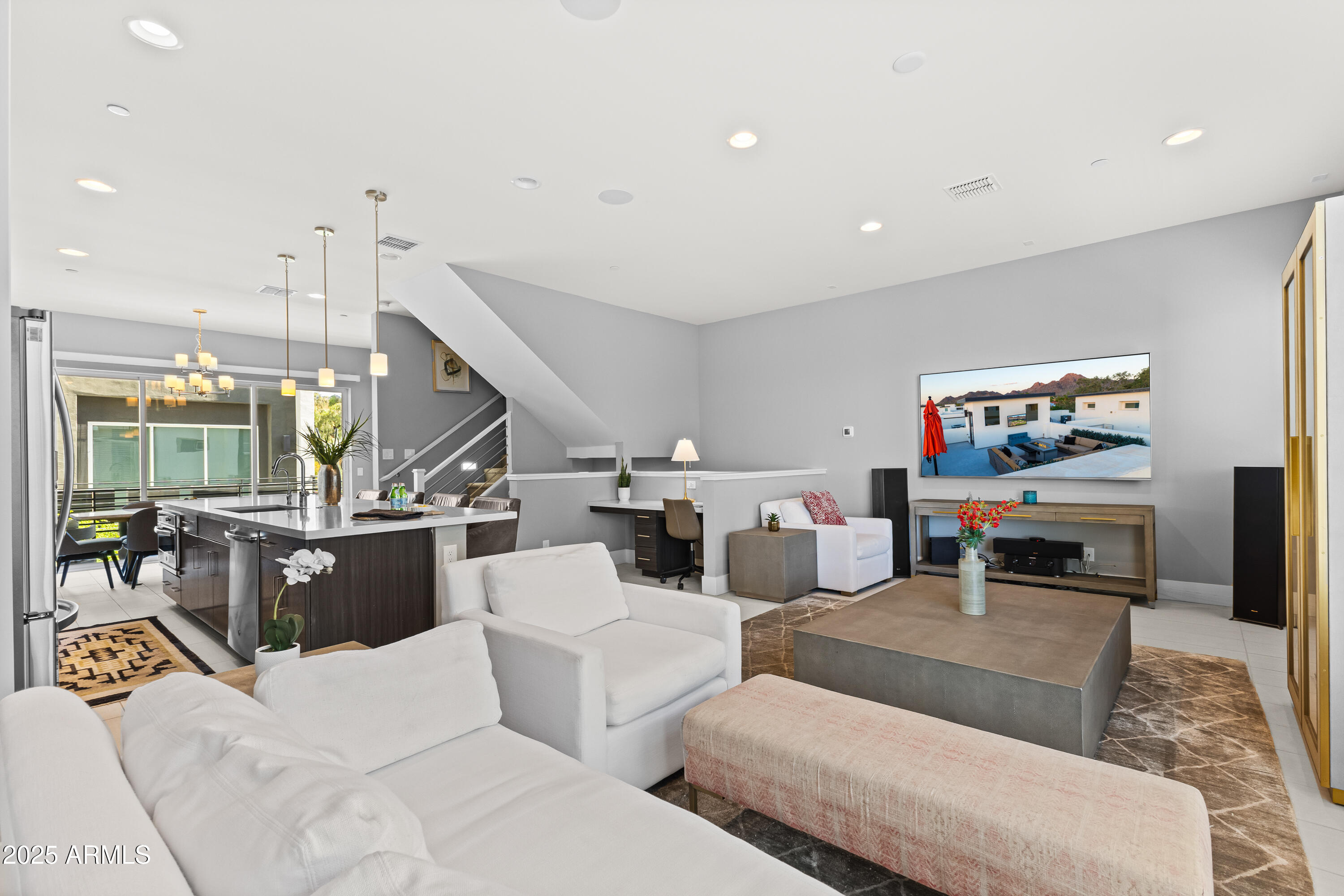 1717 E MORTEN Avenue, 62