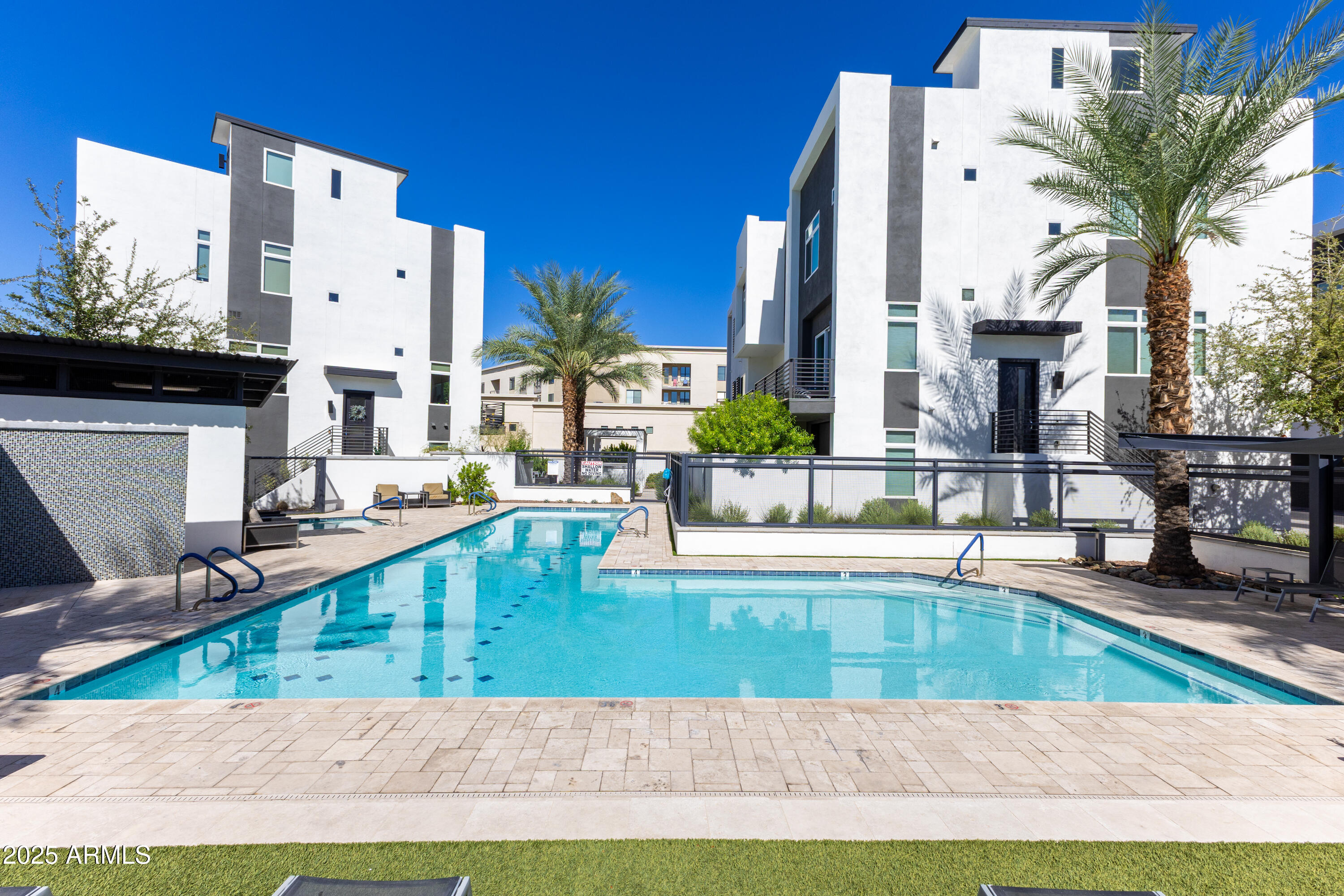 1717 E MORTEN Avenue, 62