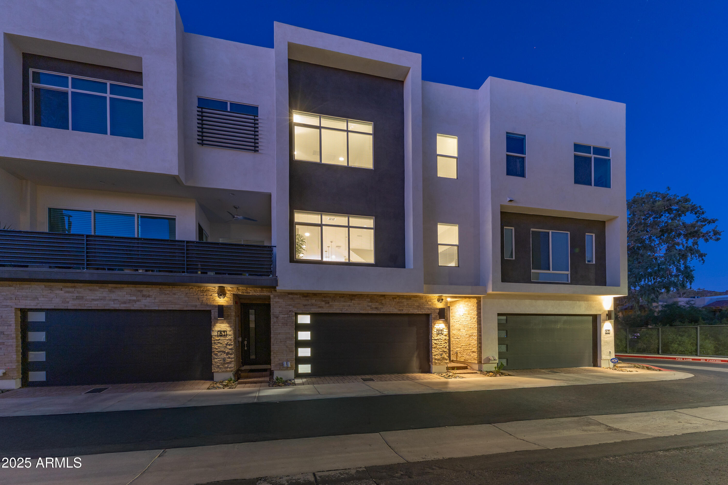 1717 E MORTEN Avenue, 62