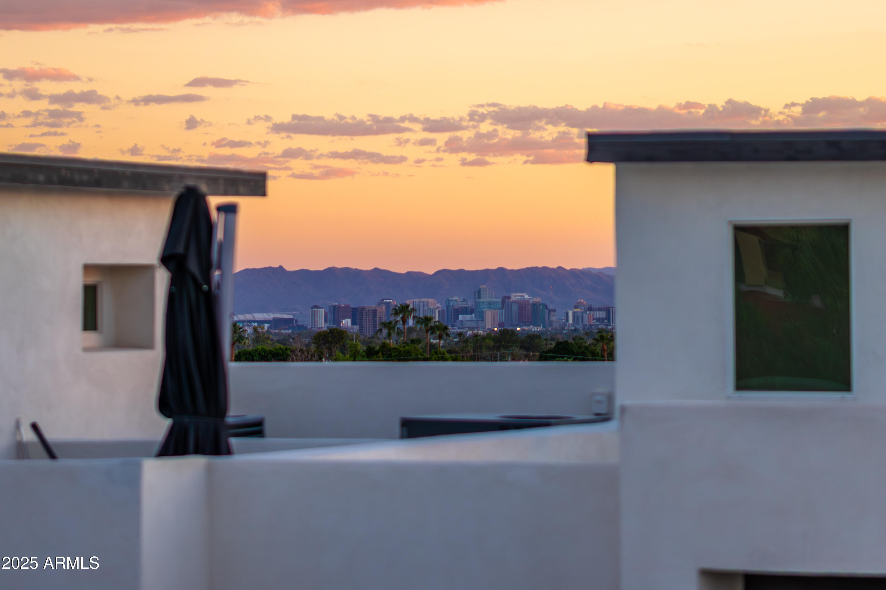 1717 E MORTEN Avenue, 62