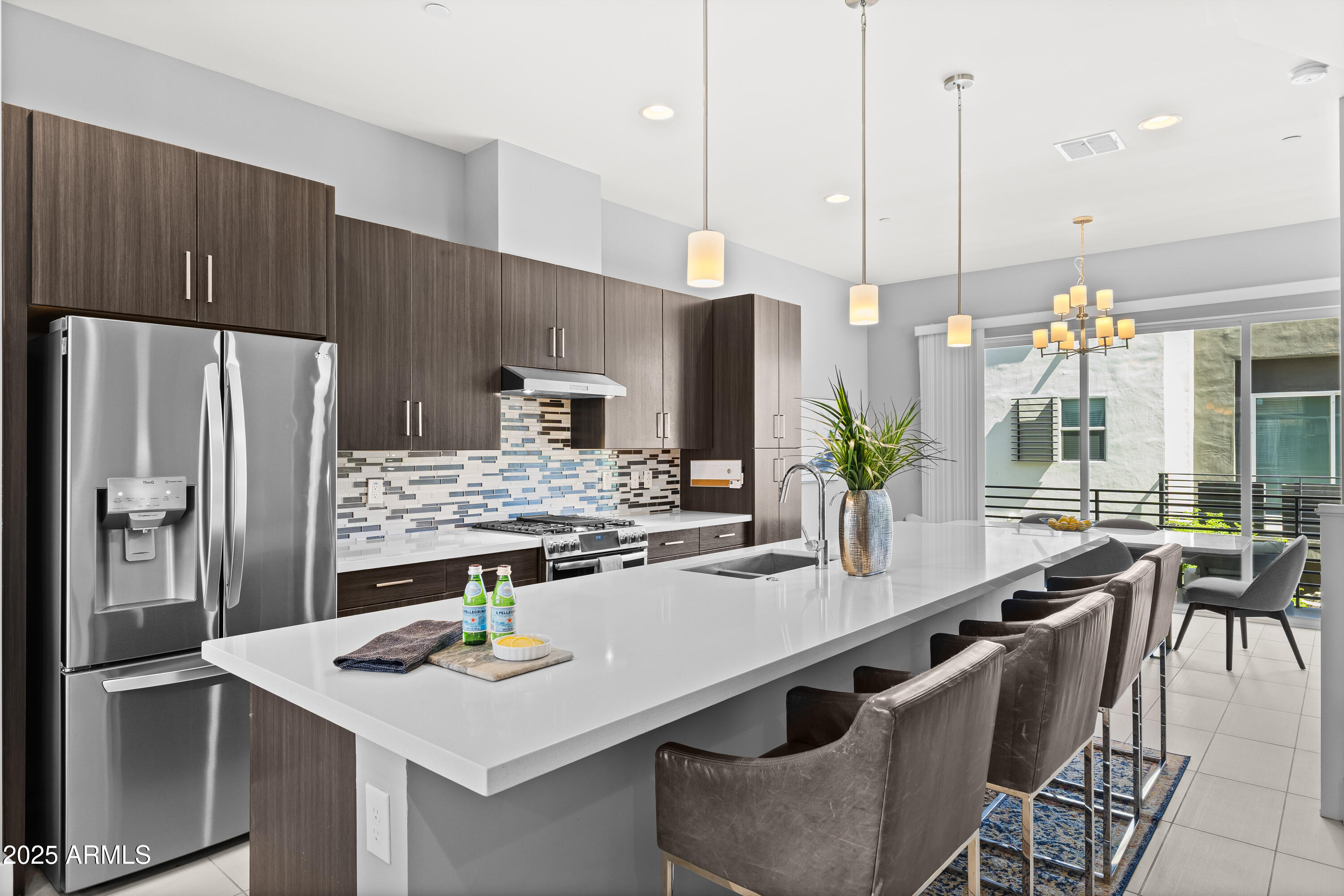 1717 E MORTEN Avenue, 62